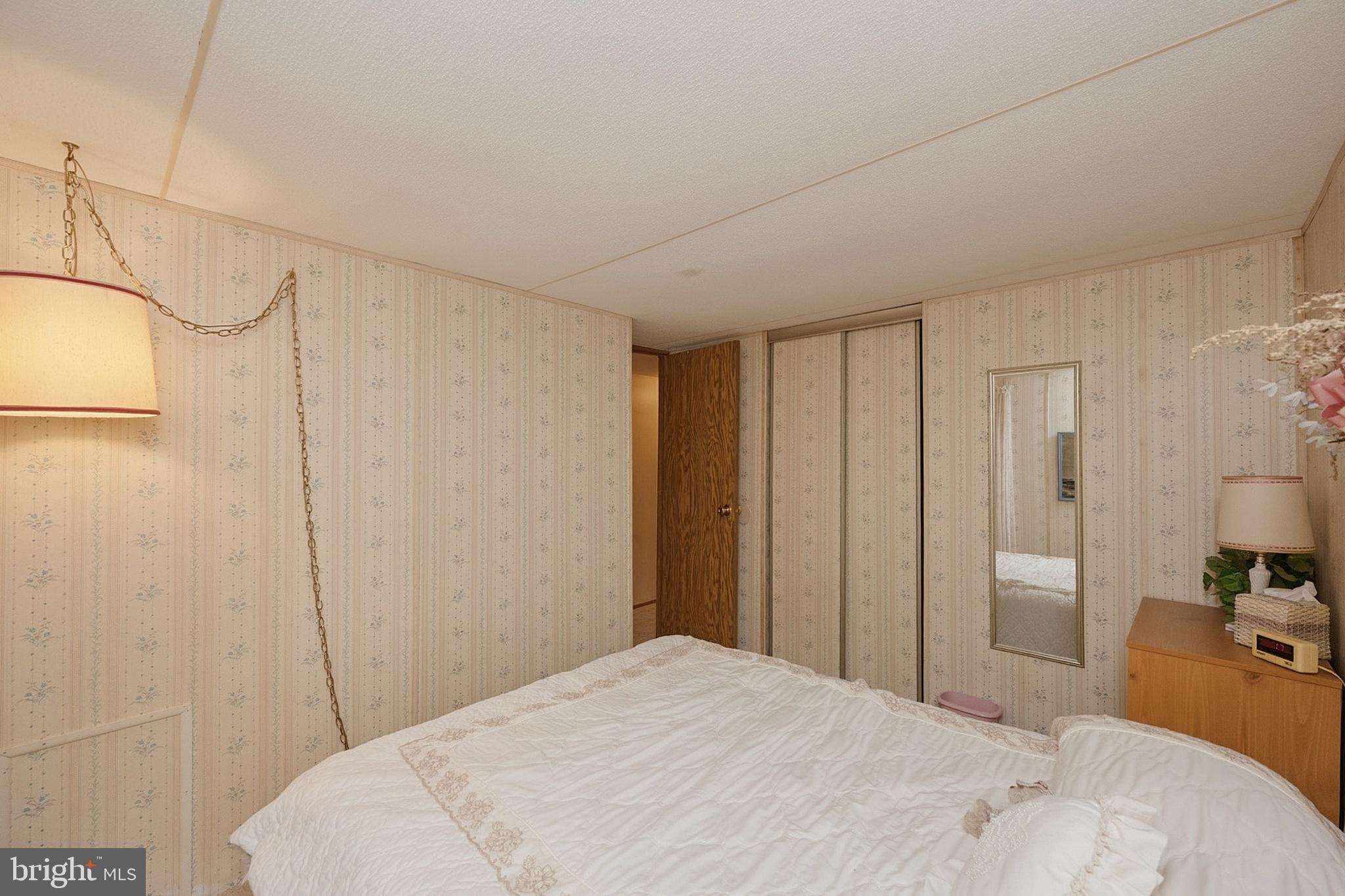 MOSSER RD - Residential