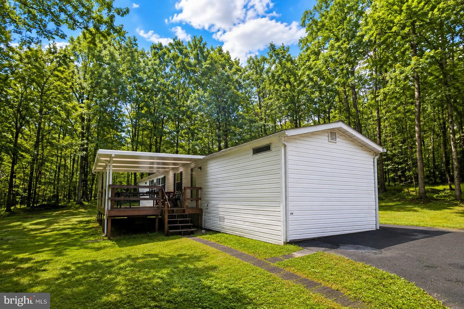 MOSSER RD - Residential