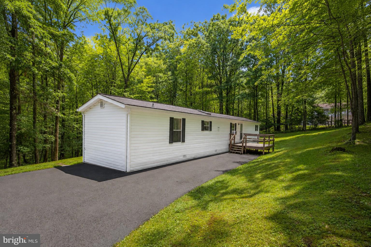 MOSSER RD - Residential
