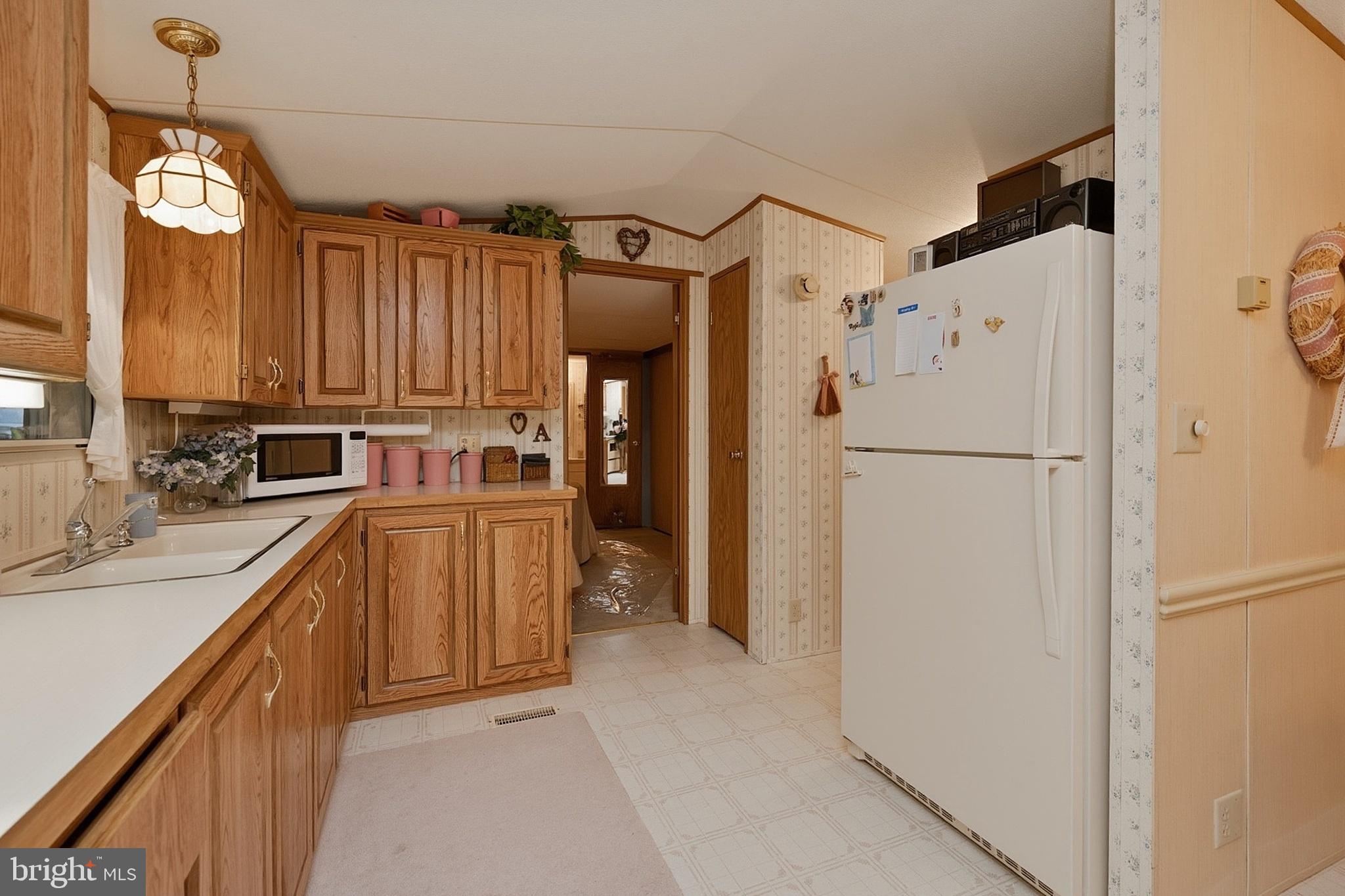 MOSSER RD - Residential