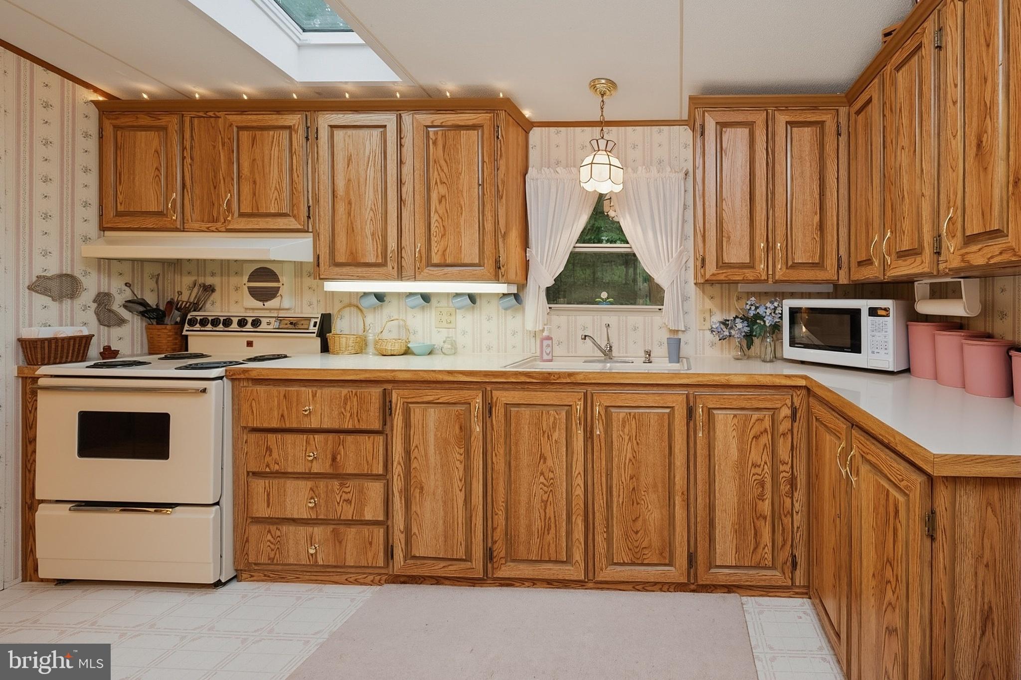 MOSSER RD - Residential