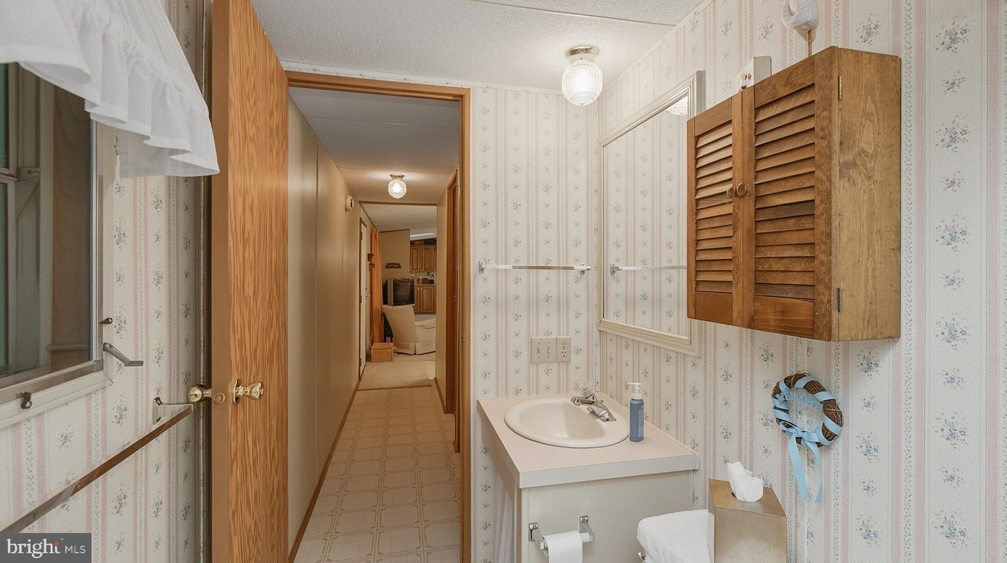 MOSSER RD - Residential
