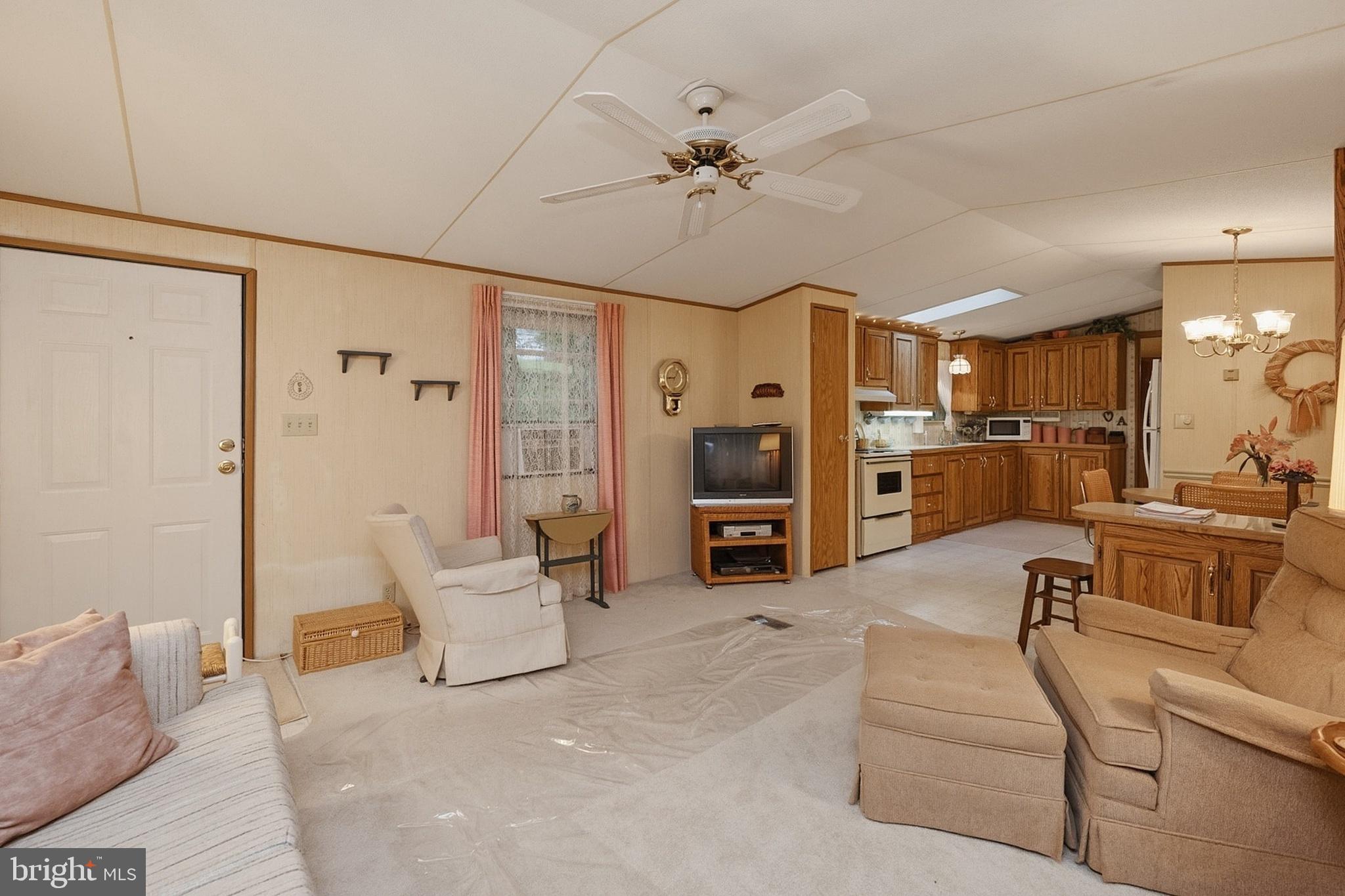 MOSSER RD - Residential