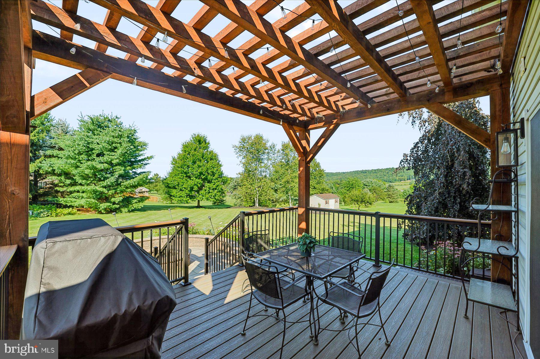 TROTTER FARMS - Residential