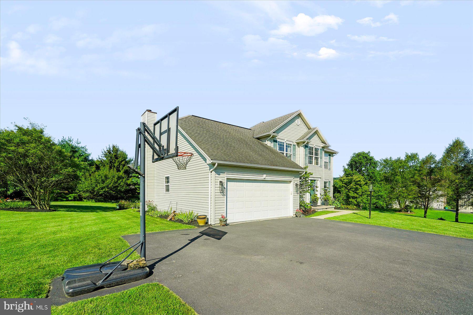 TROTTER FARMS - Residential