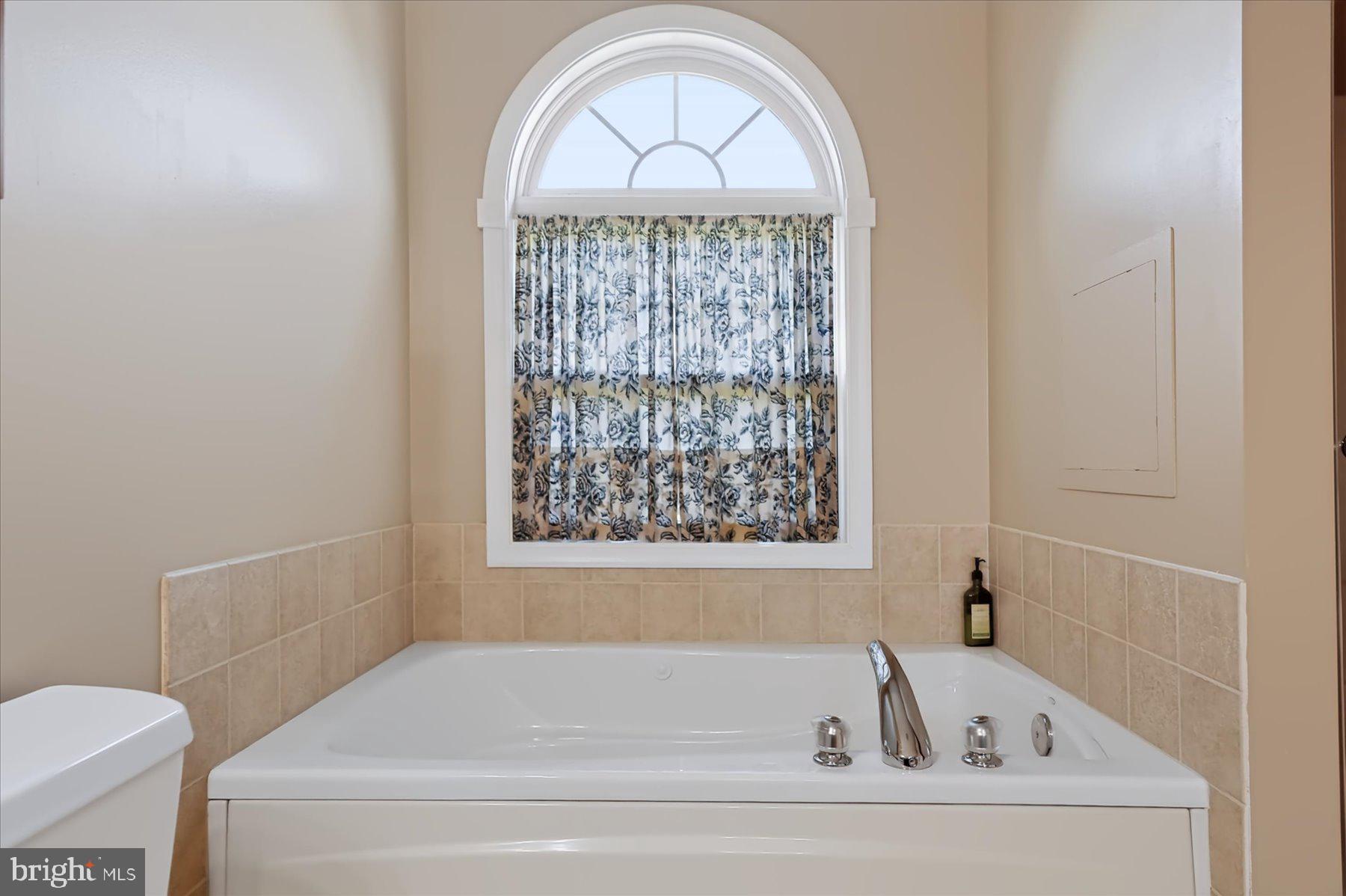 TROTTER FARMS - Residential