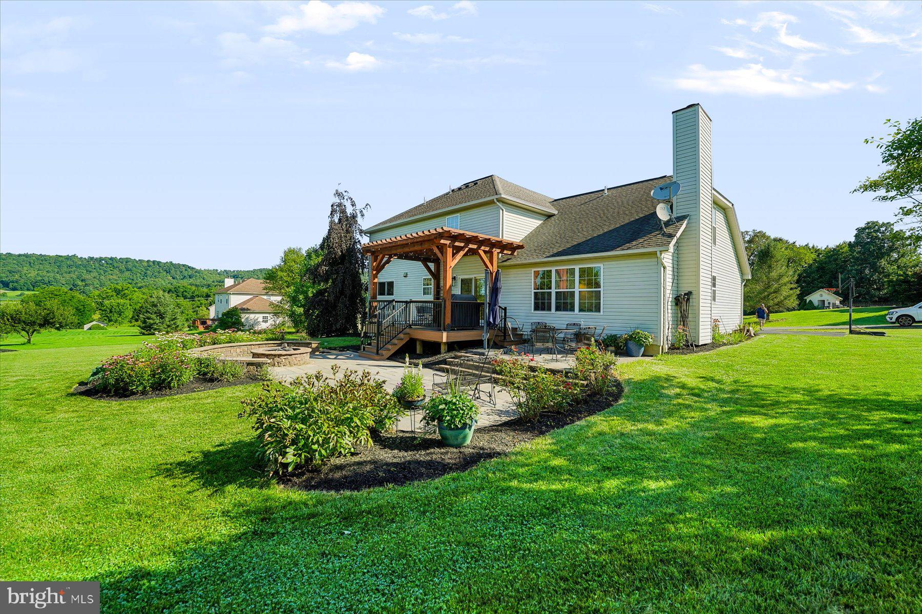 TROTTER FARMS - Residential