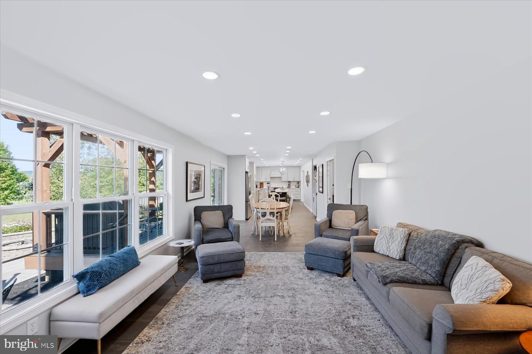 TROTTER FARMS - Residential
