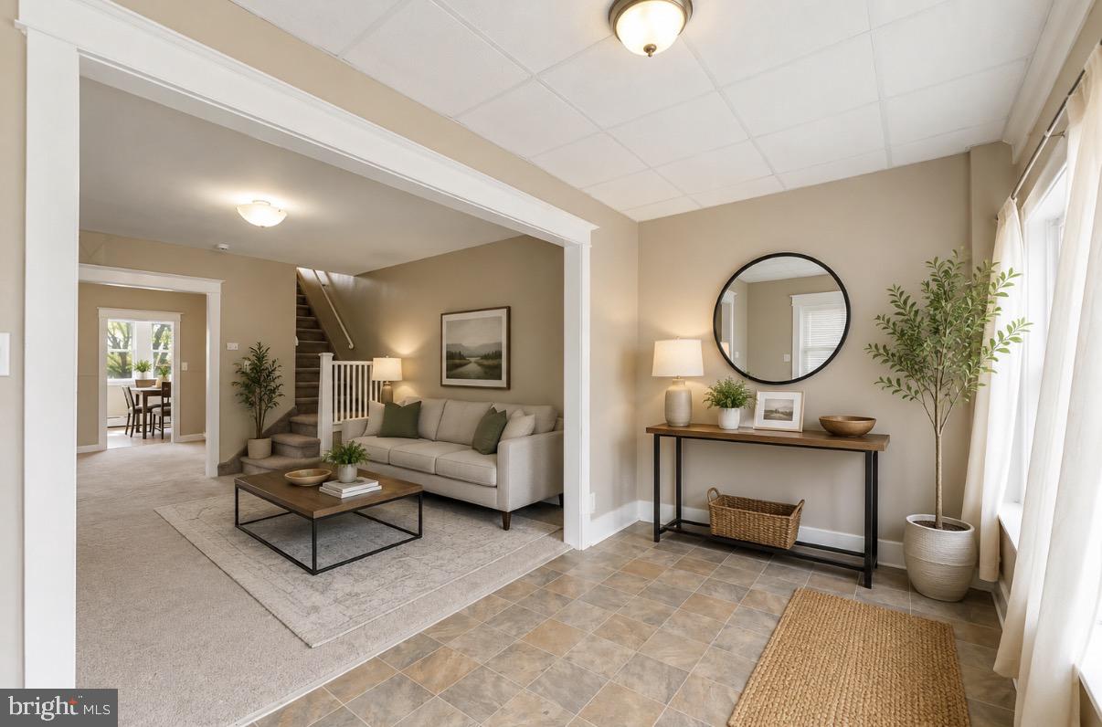 FOX CHASE - Residential