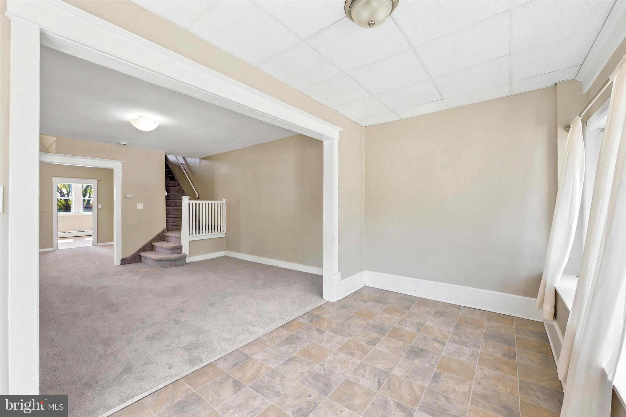 FOX CHASE - Residential