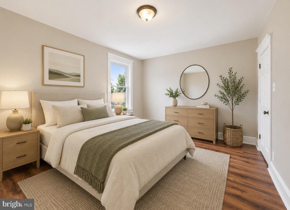 FOX CHASE - Residential