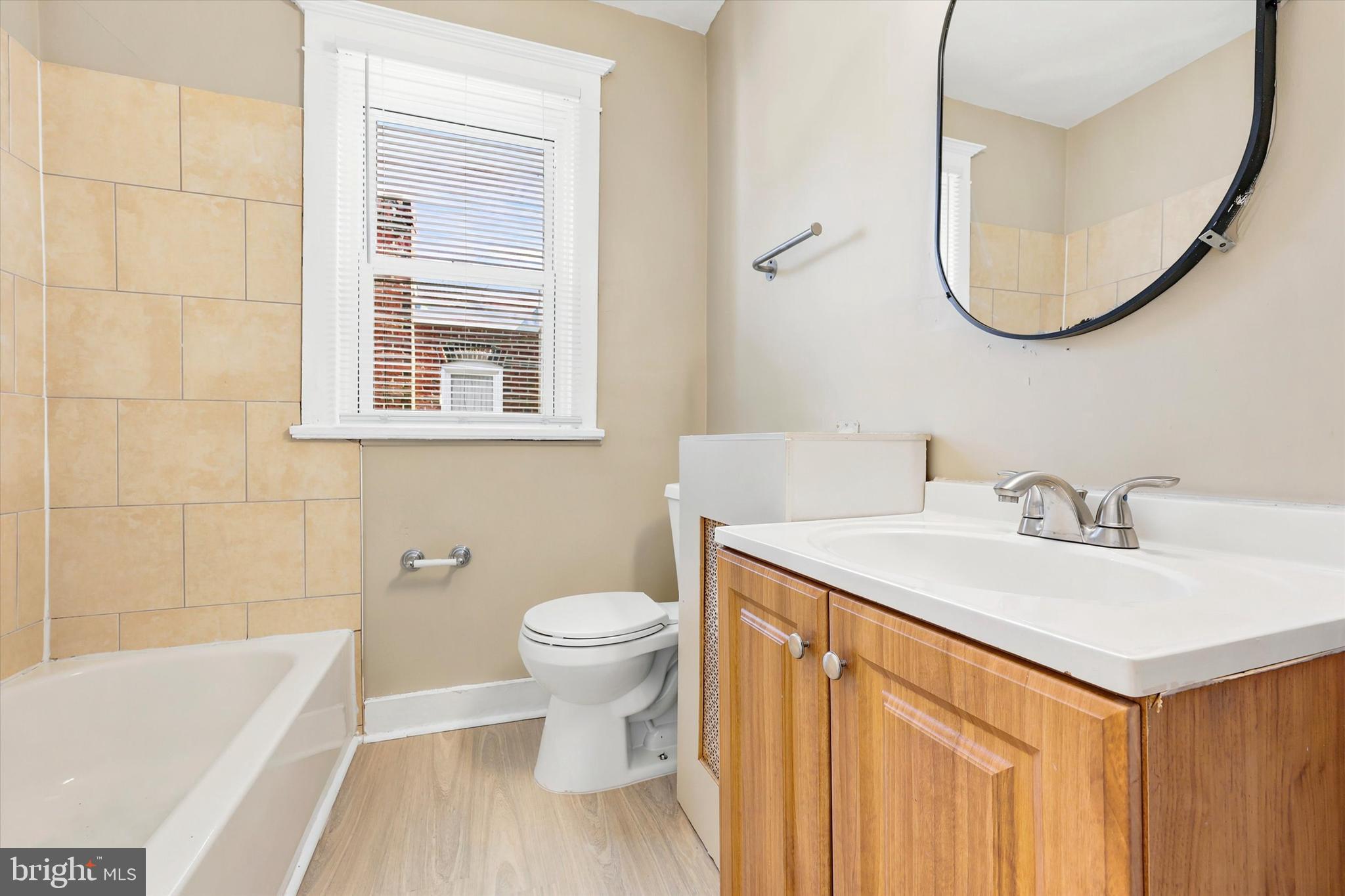 FOX CHASE - Residential