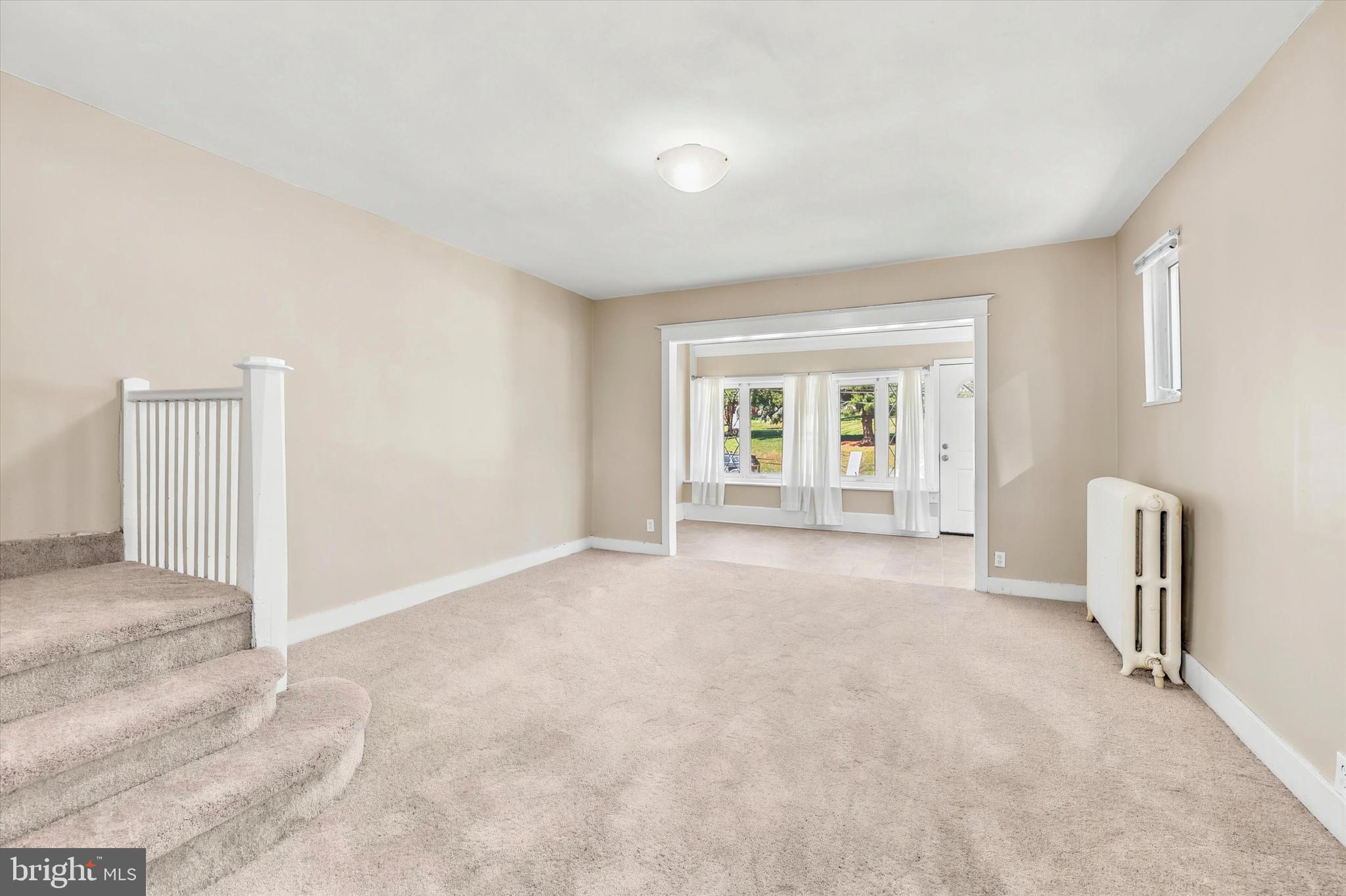 FOX CHASE - Residential