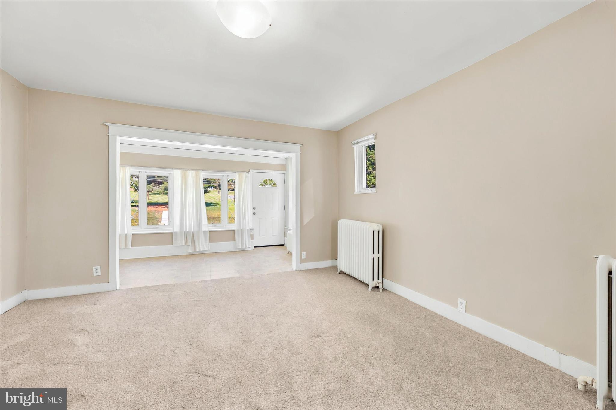FOX CHASE - Residential