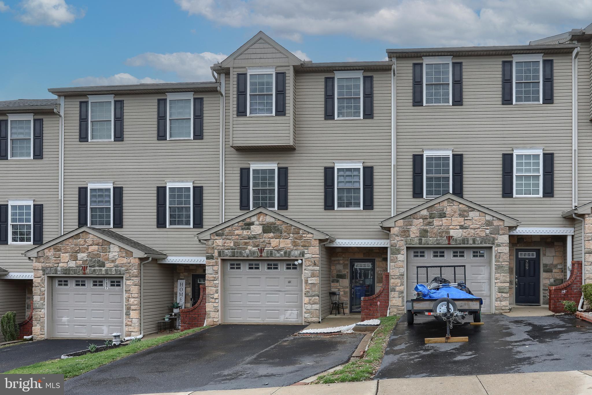 THE WOODLANDS - Residential
