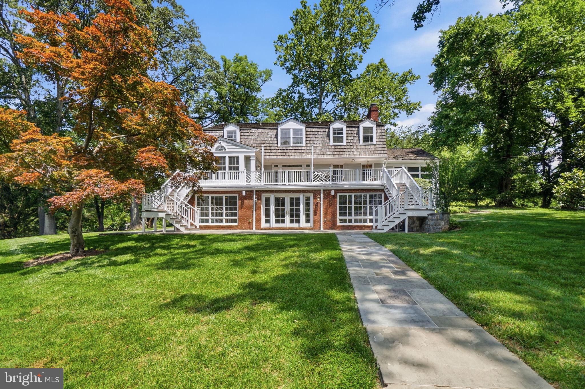 POTOMAC FALLS - Residential