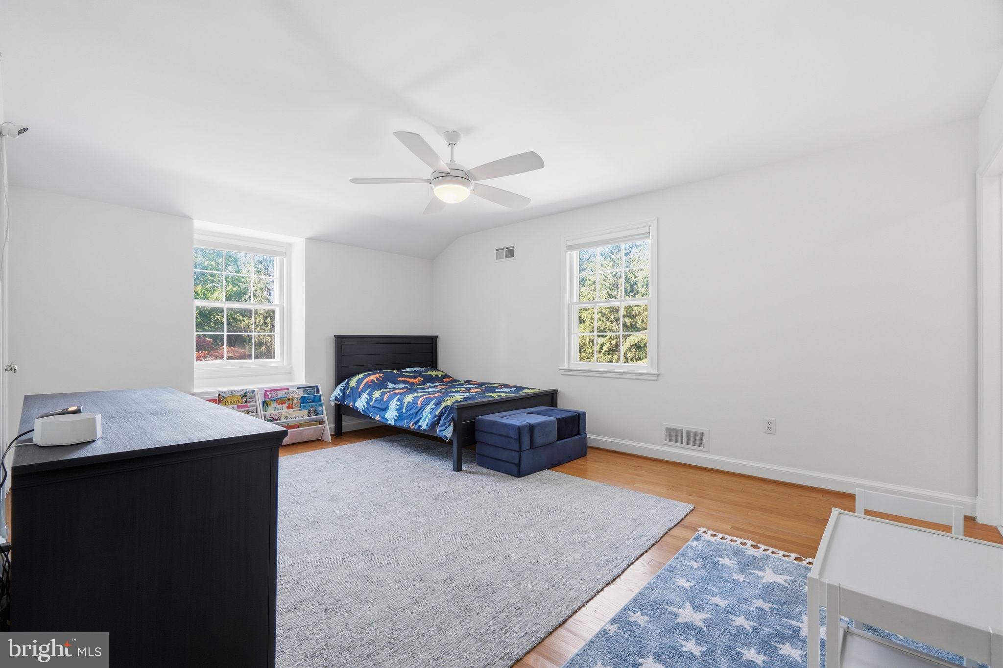 POTOMAC FALLS - Residential