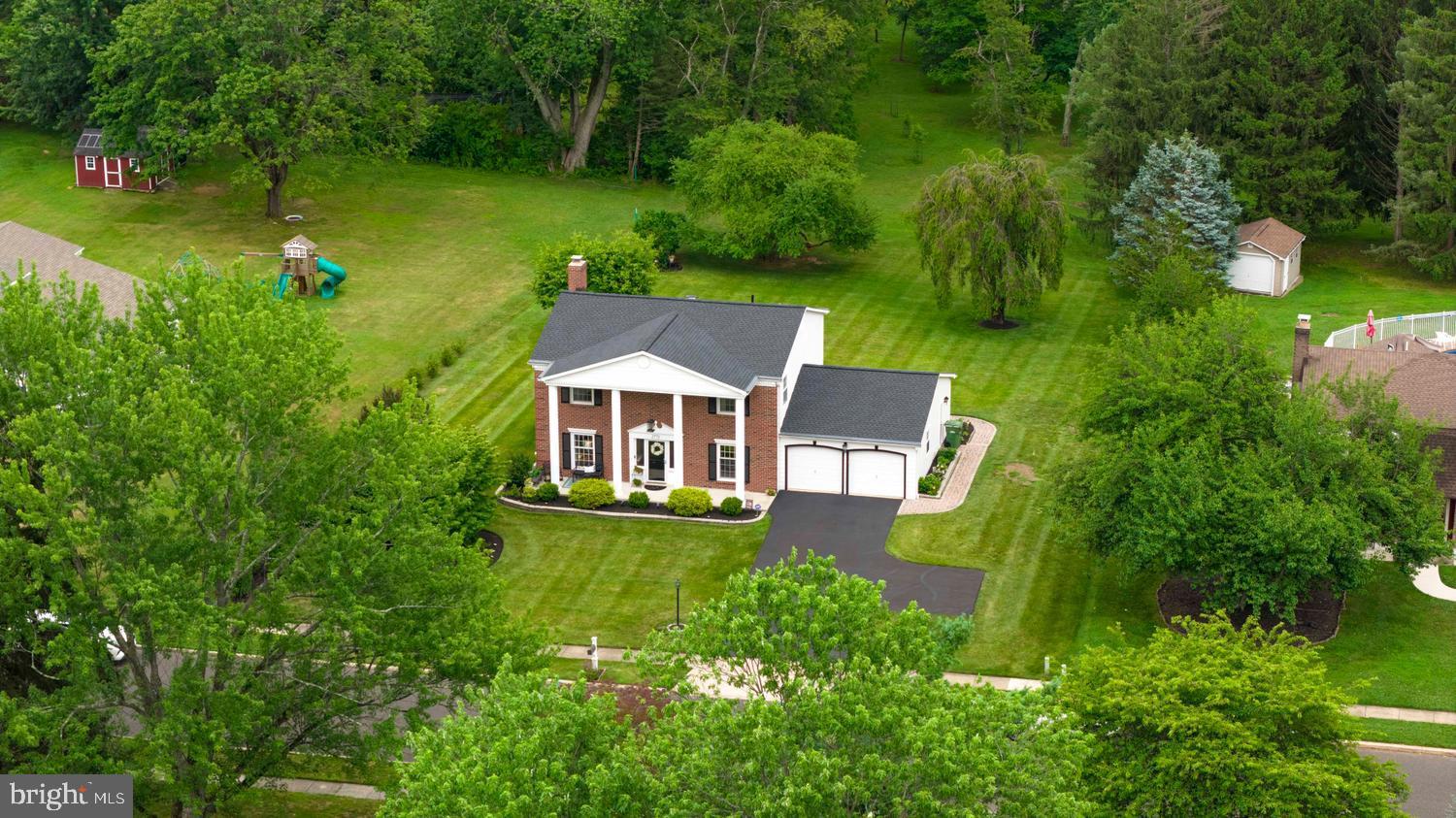 MAPLE GLEN - Residential