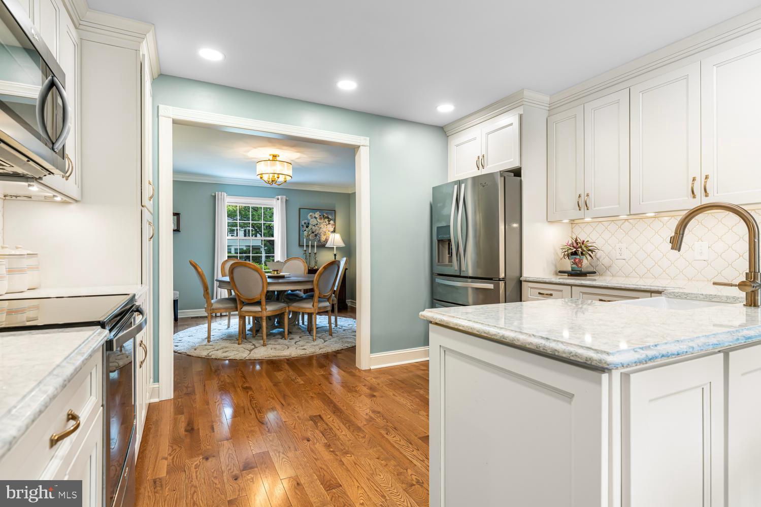 MAPLE GLEN - Residential