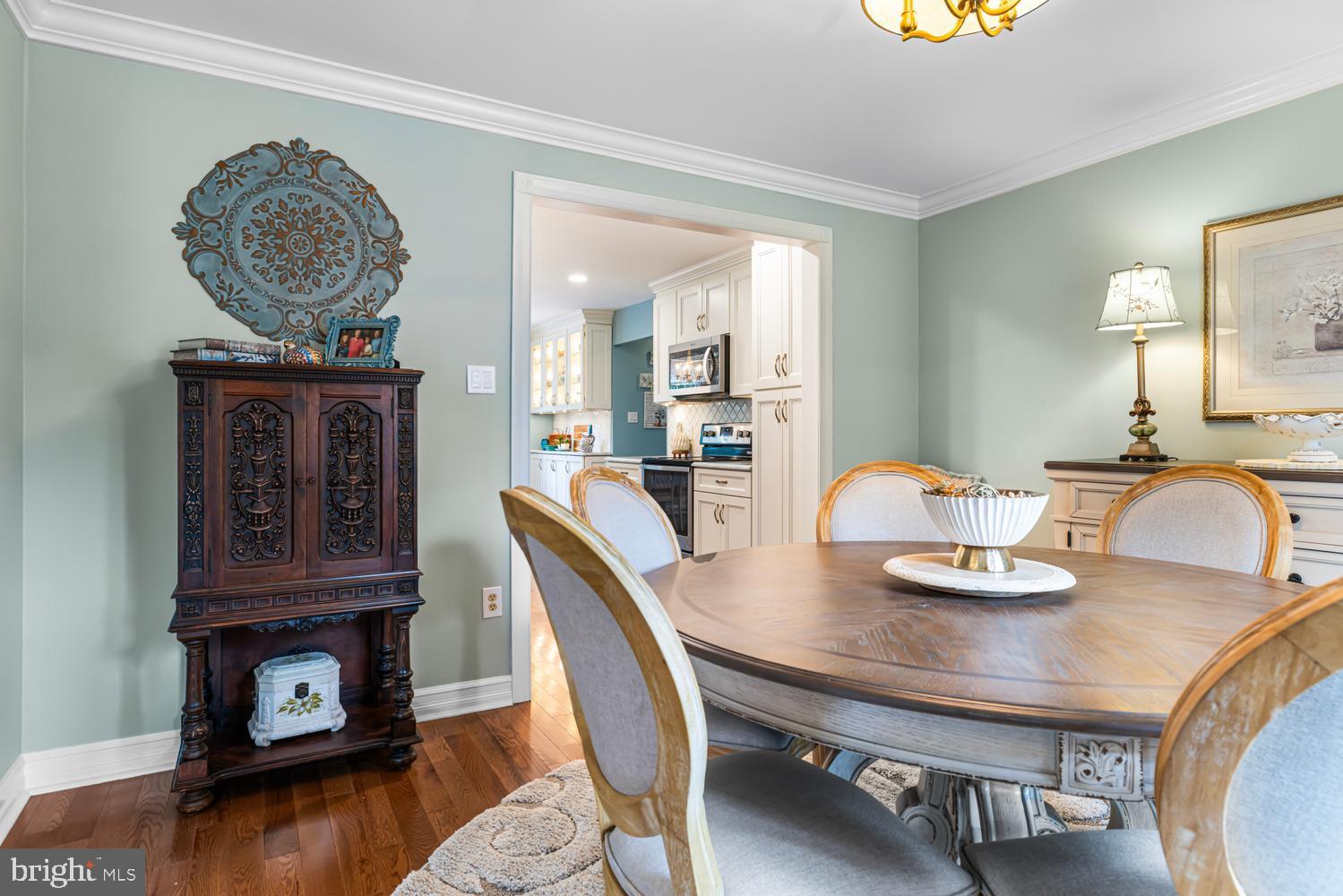 MAPLE GLEN - Residential