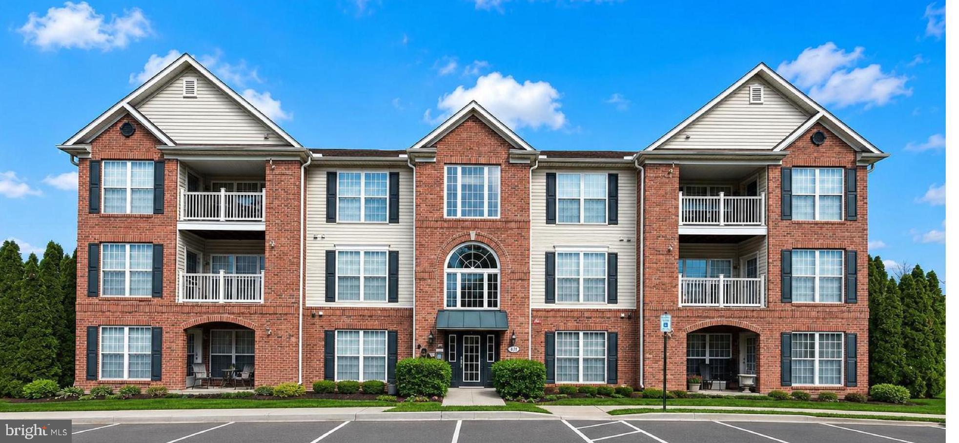 This charming 2-bedroom, 2-bathroom garden apartment offers a perfect blend of comfort and convenience. Built in 2004, the Colonial-style unit features a warm brick exterior and is designed for modern living. Step inside to discover a well-appointed kitchen equipped with essential appliances, including a refrigerator with an icemaker, a dishwasher for easy cleanup, and a stove for culinary adventures. The included washer and dryer hookups make laundry a breeze, ensuring you have everything you need right at home. Enjoy the tranquility of your surroundings with access to community amenities like jogging paths and playgrounds. With assigned parking and security features such as a main entrance lock and smoke detectors, peace of mind is paramount. The association takes care of snow removal and trash, allowing you to focus on what truly matters—creating memories in your new home. Experience the comfort and convenience this delightful apartment has to offer!