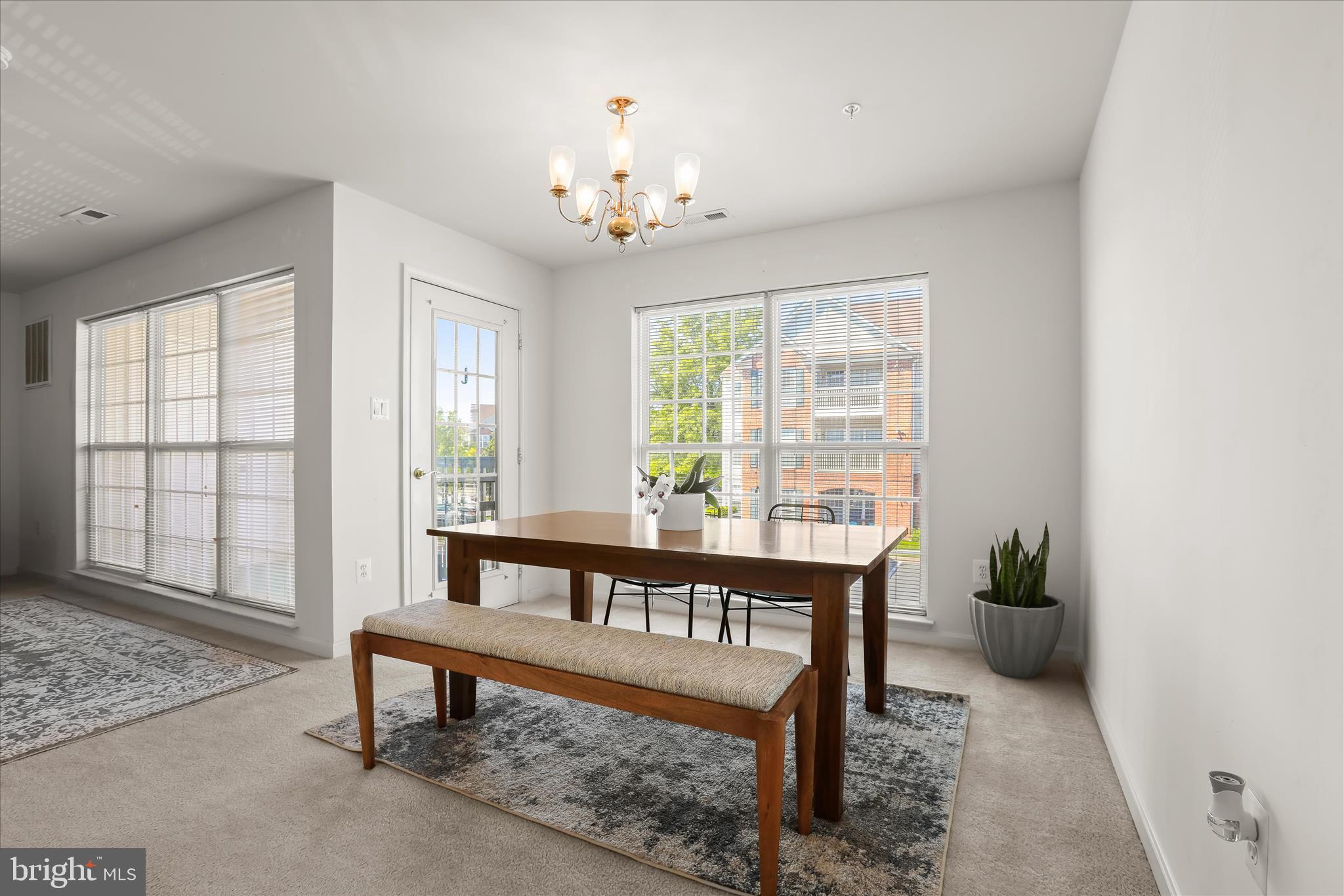 BALLENGER POINTE - Residential