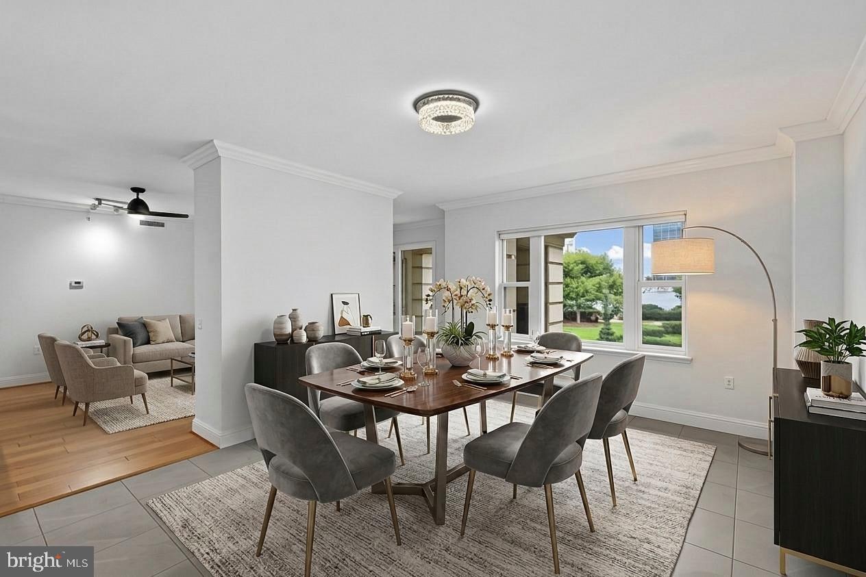 THE RITZ-CARLTON RESIDENCES - Residential