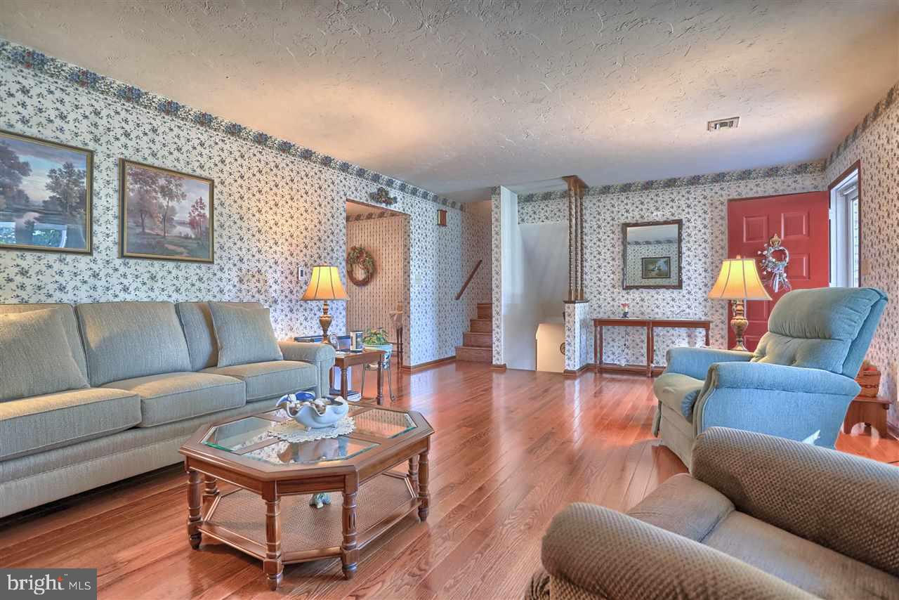SOUTH HANOVER - Residential