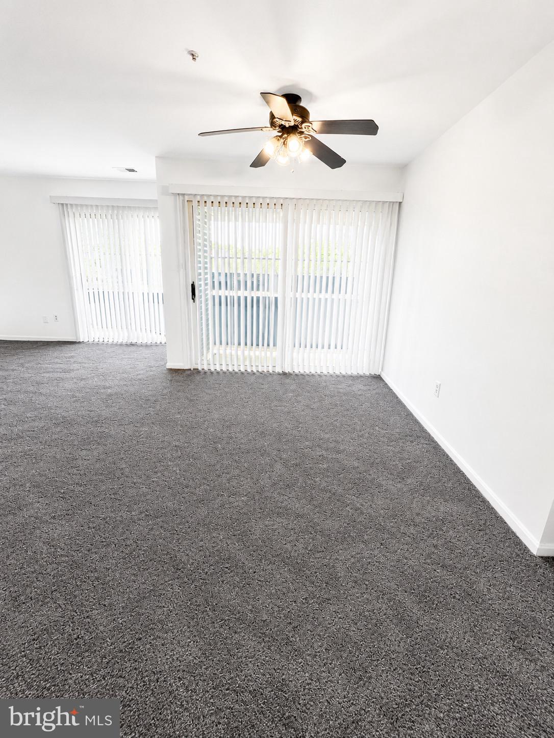PINES CONDOMINIUM - Residential