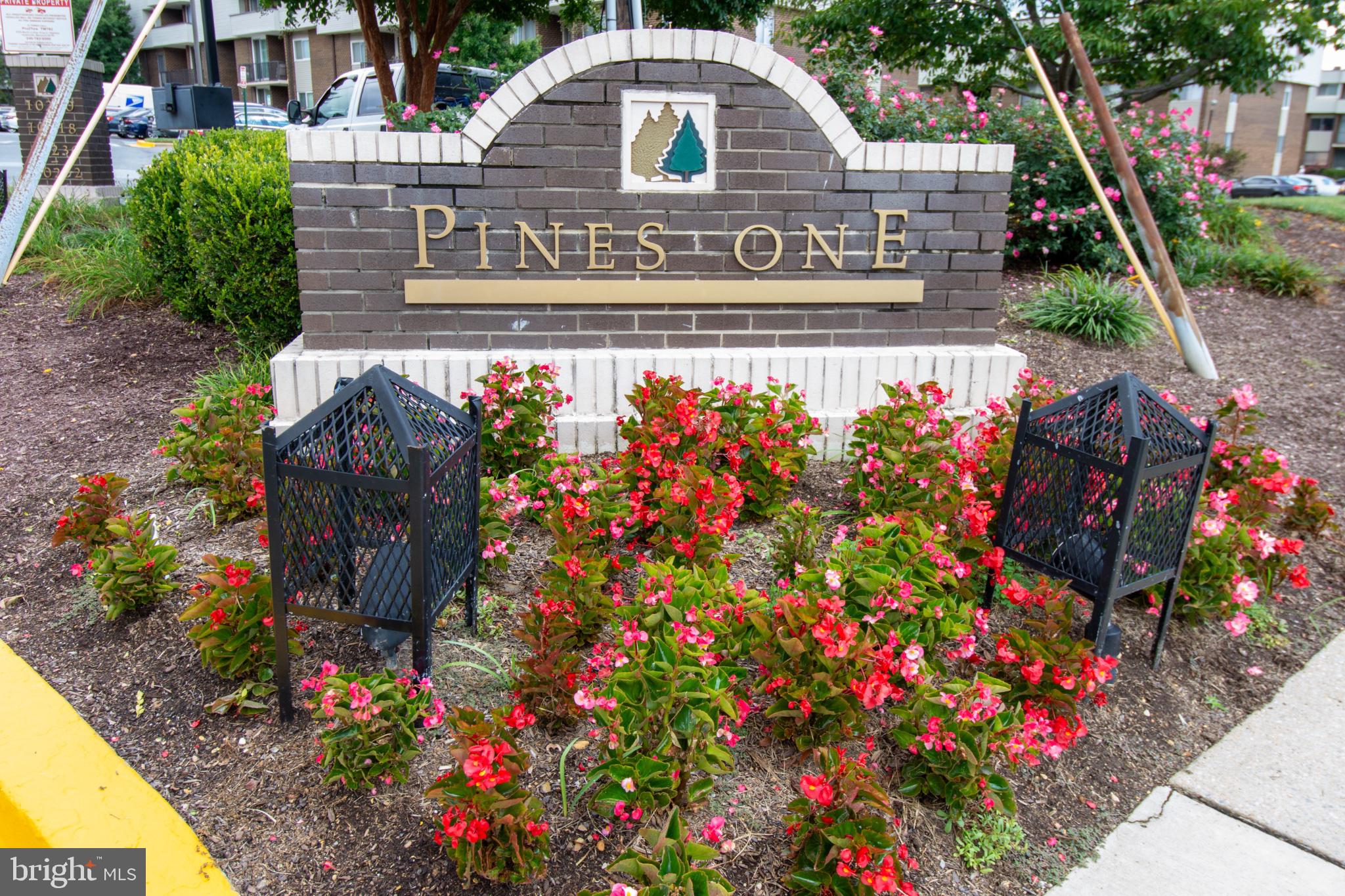 PINES CONDOMINIUM - Residential