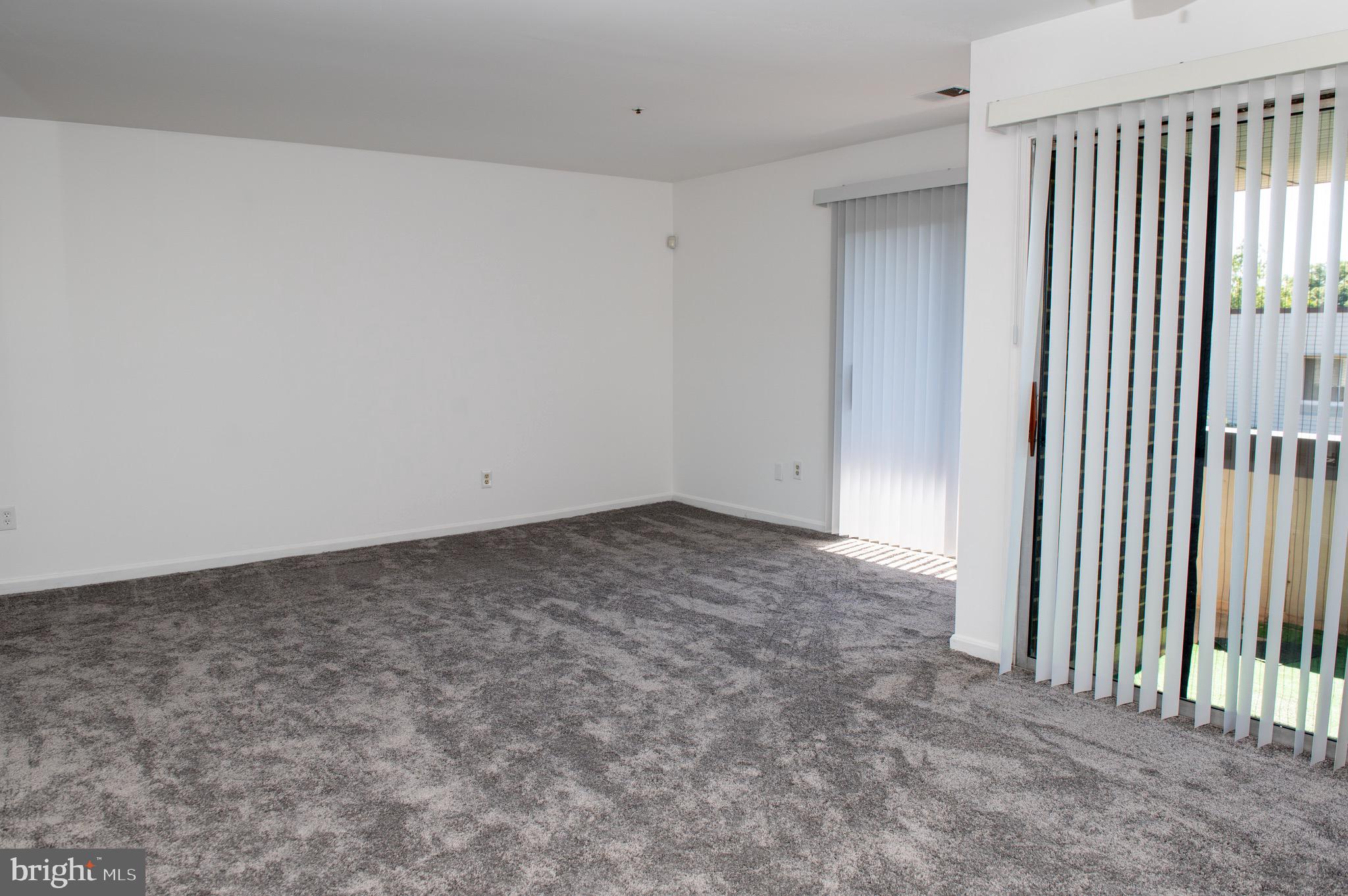 PINES CONDOMINIUM - Residential