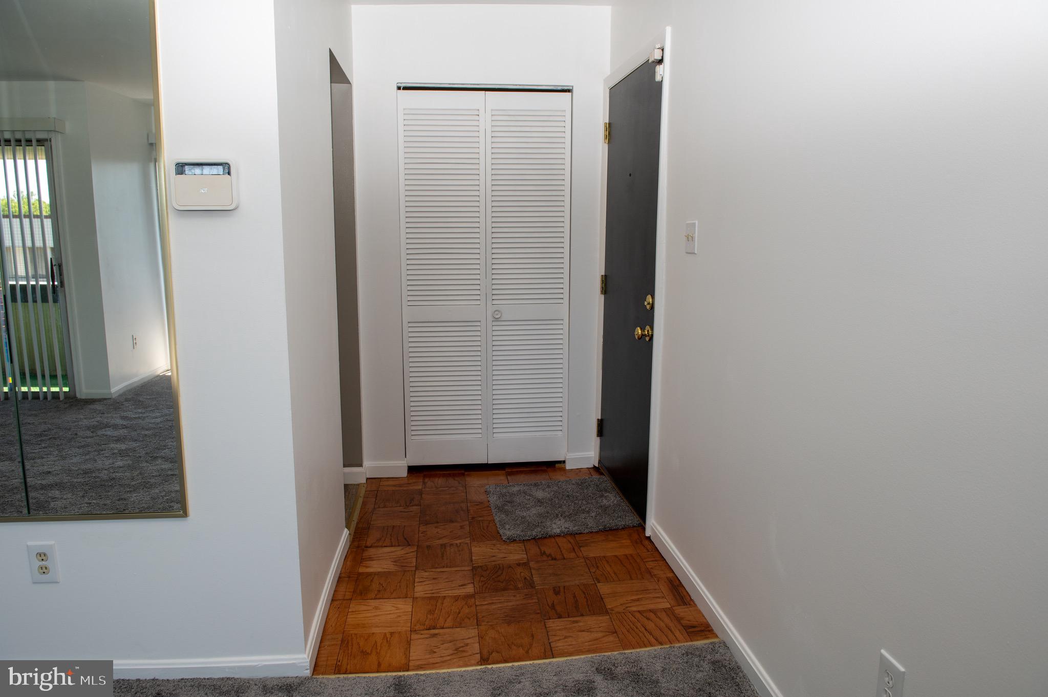 PINES CONDOMINIUM - Residential