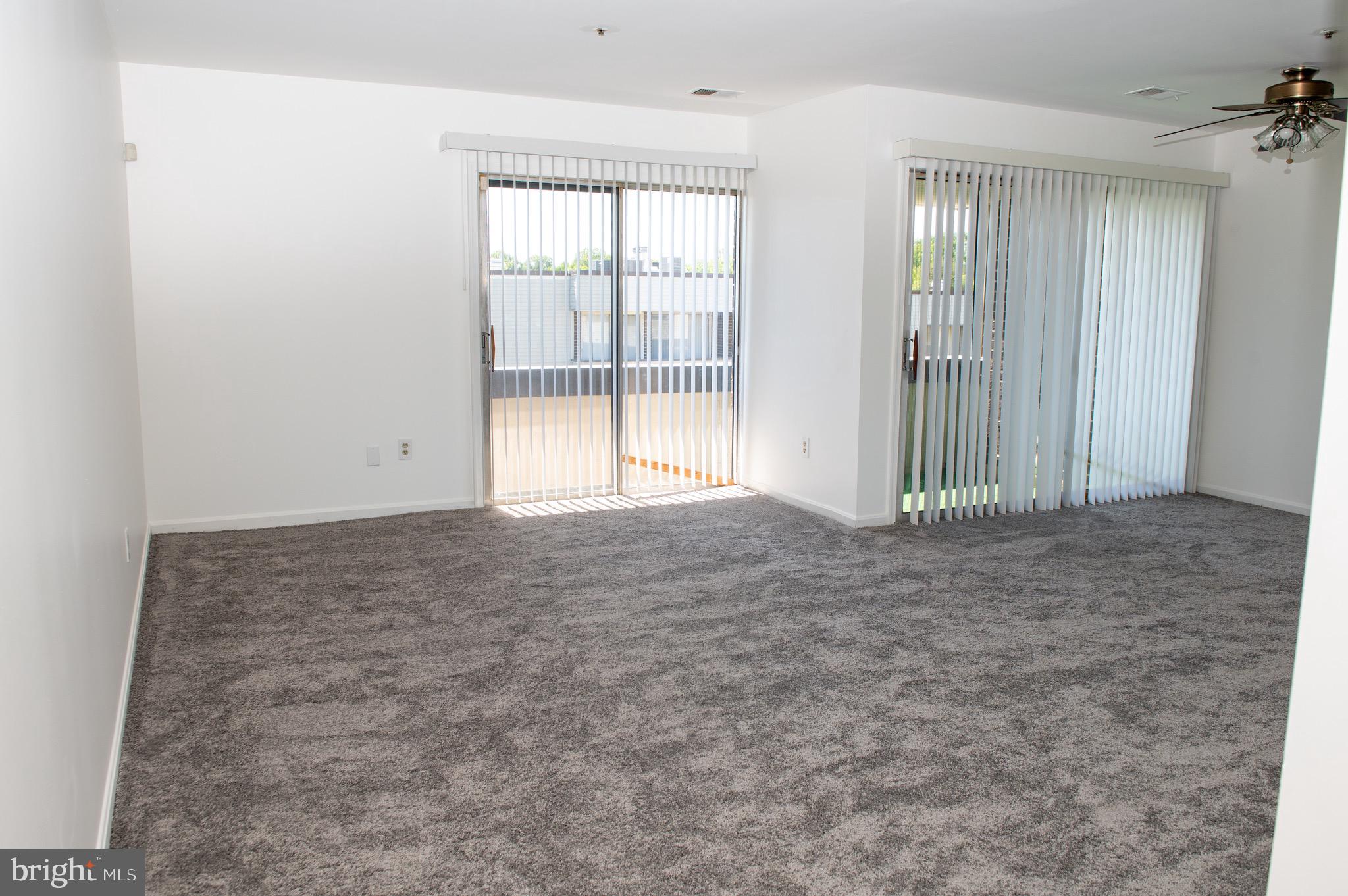 PINES CONDOMINIUM - Residential