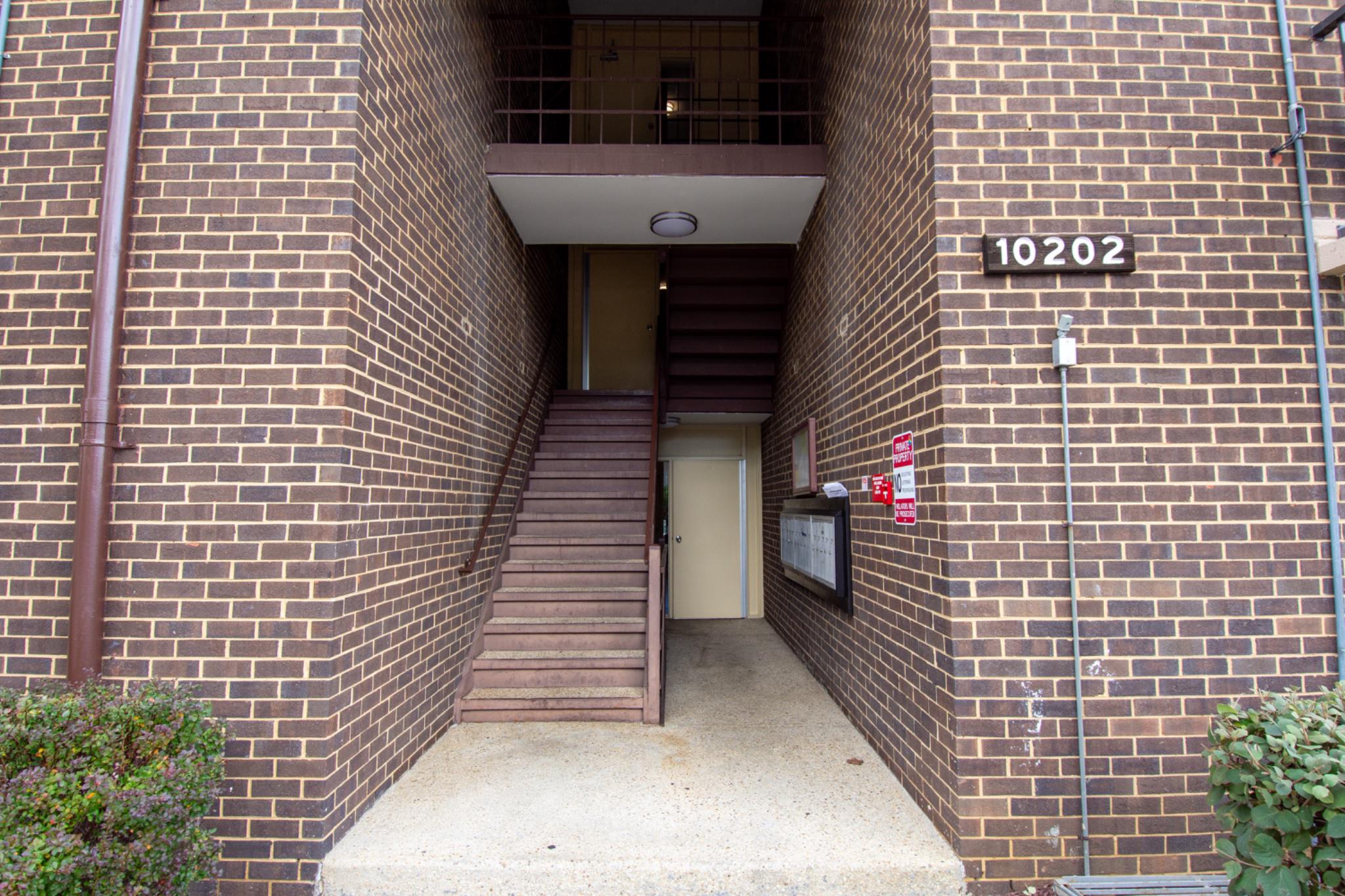 PINES CONDOMINIUM - Residential