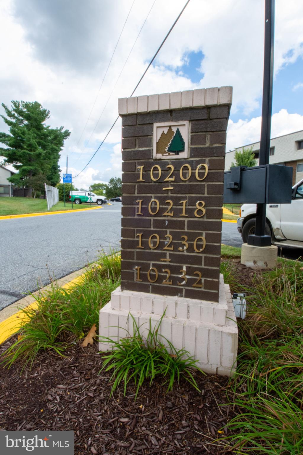 PINES CONDOMINIUM - Residential