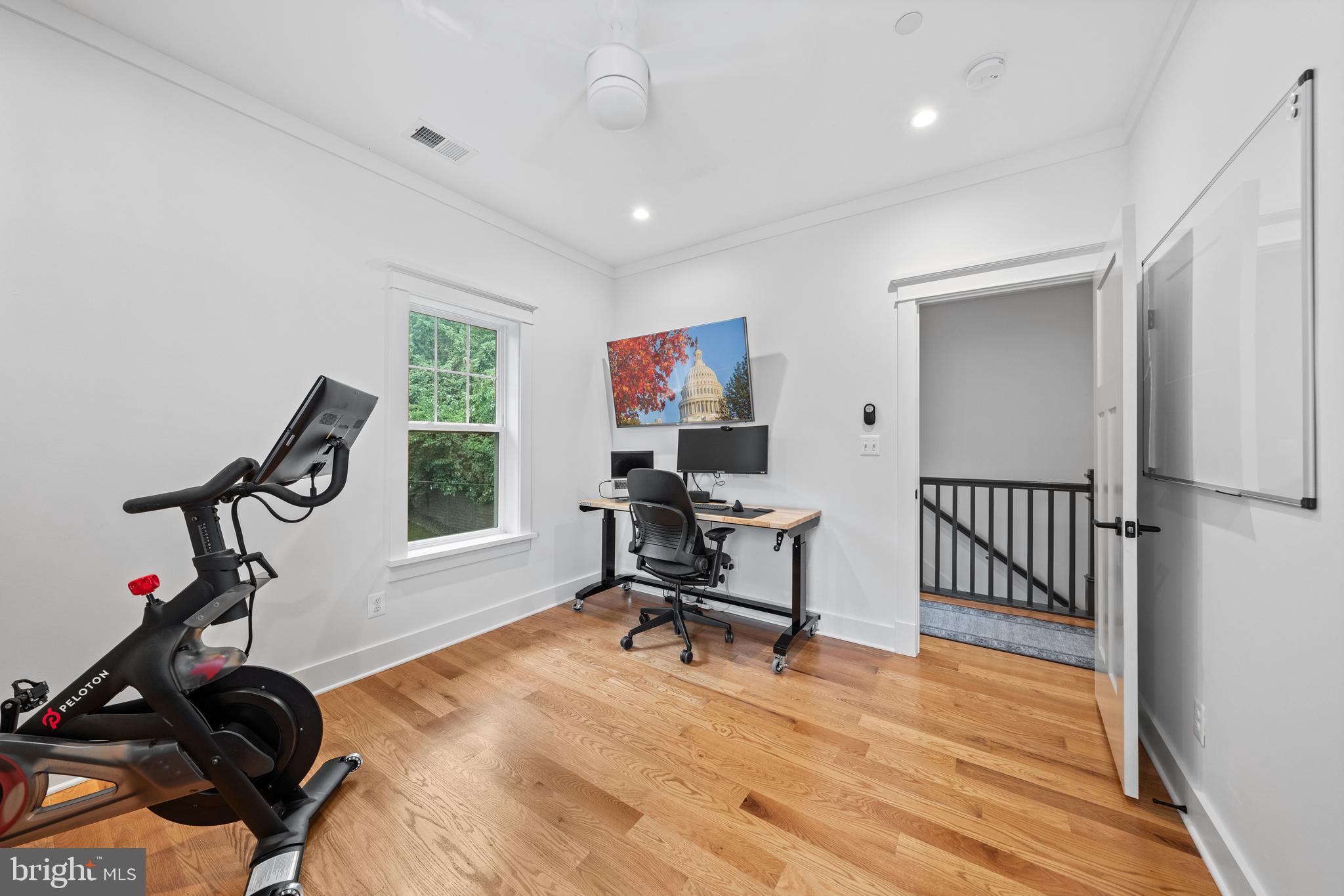 HYATTSVILLE HILLS - Residential
