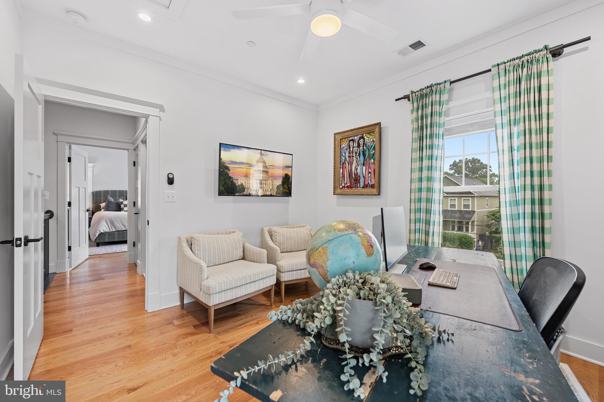 HYATTSVILLE HILLS - Residential