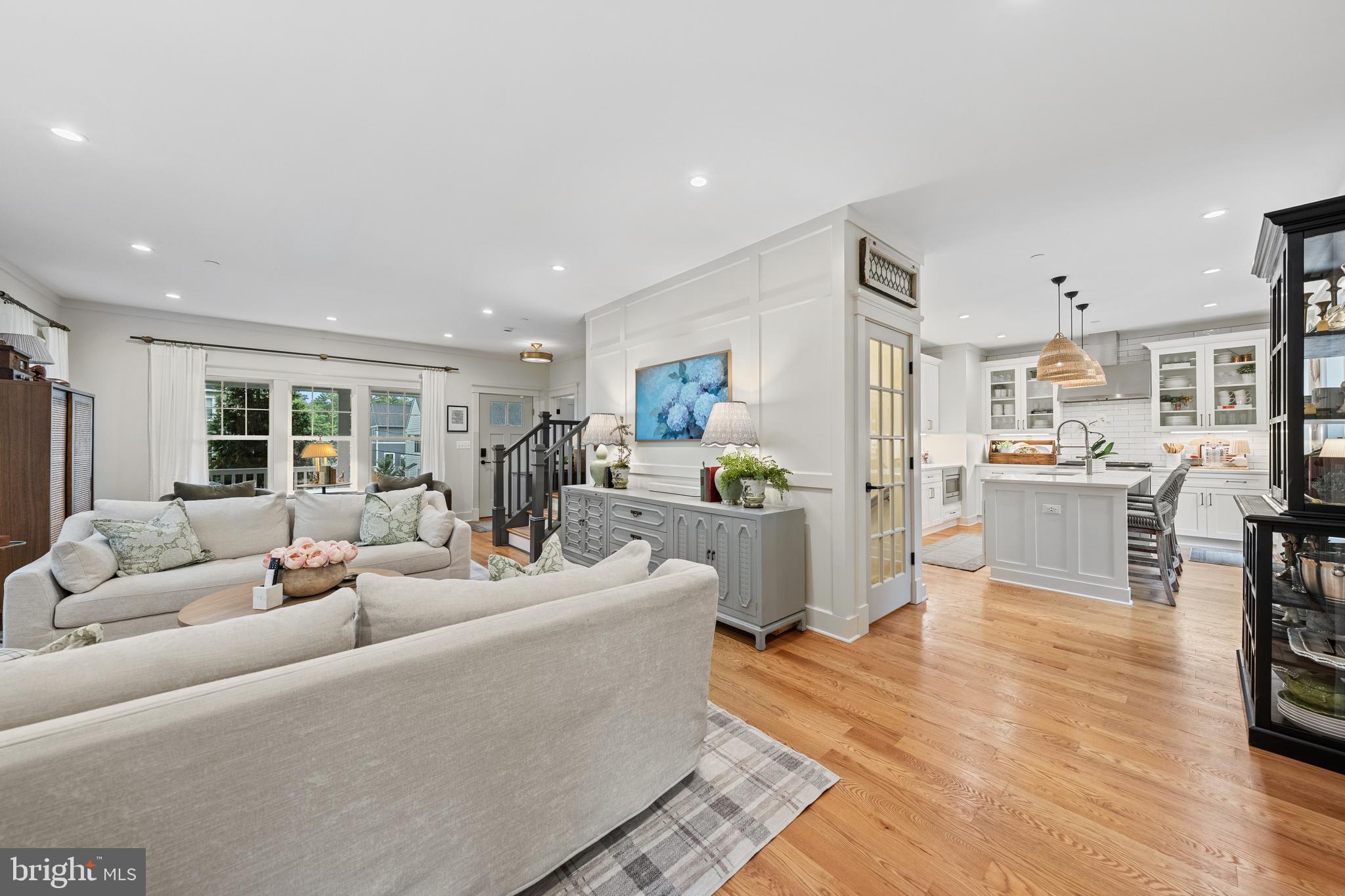 HYATTSVILLE HILLS - Residential