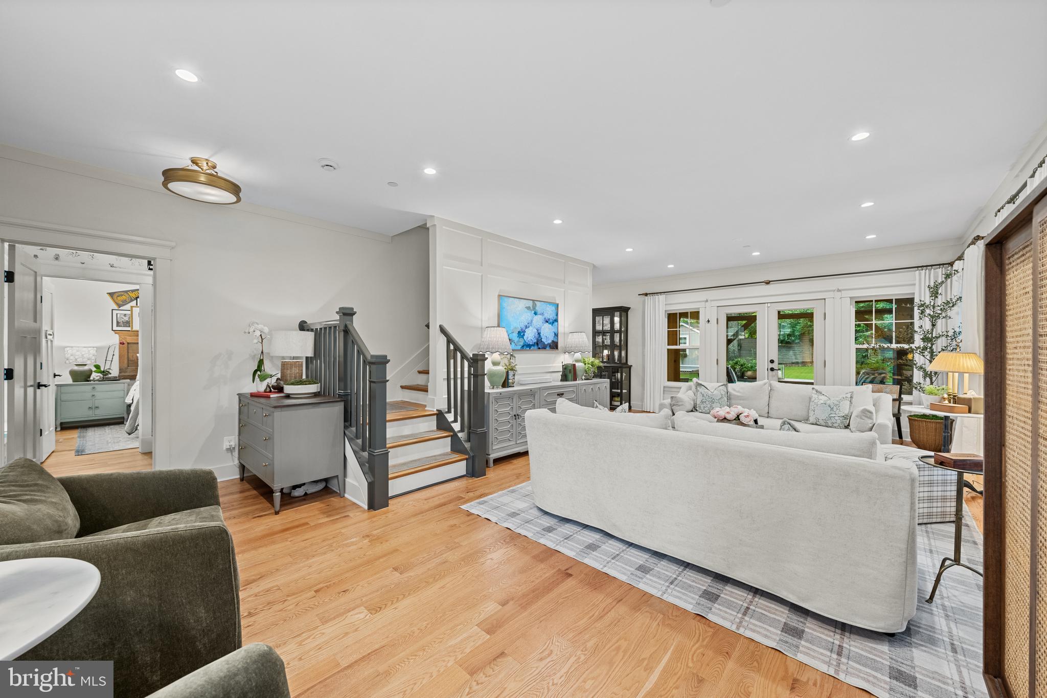 HYATTSVILLE HILLS - Residential