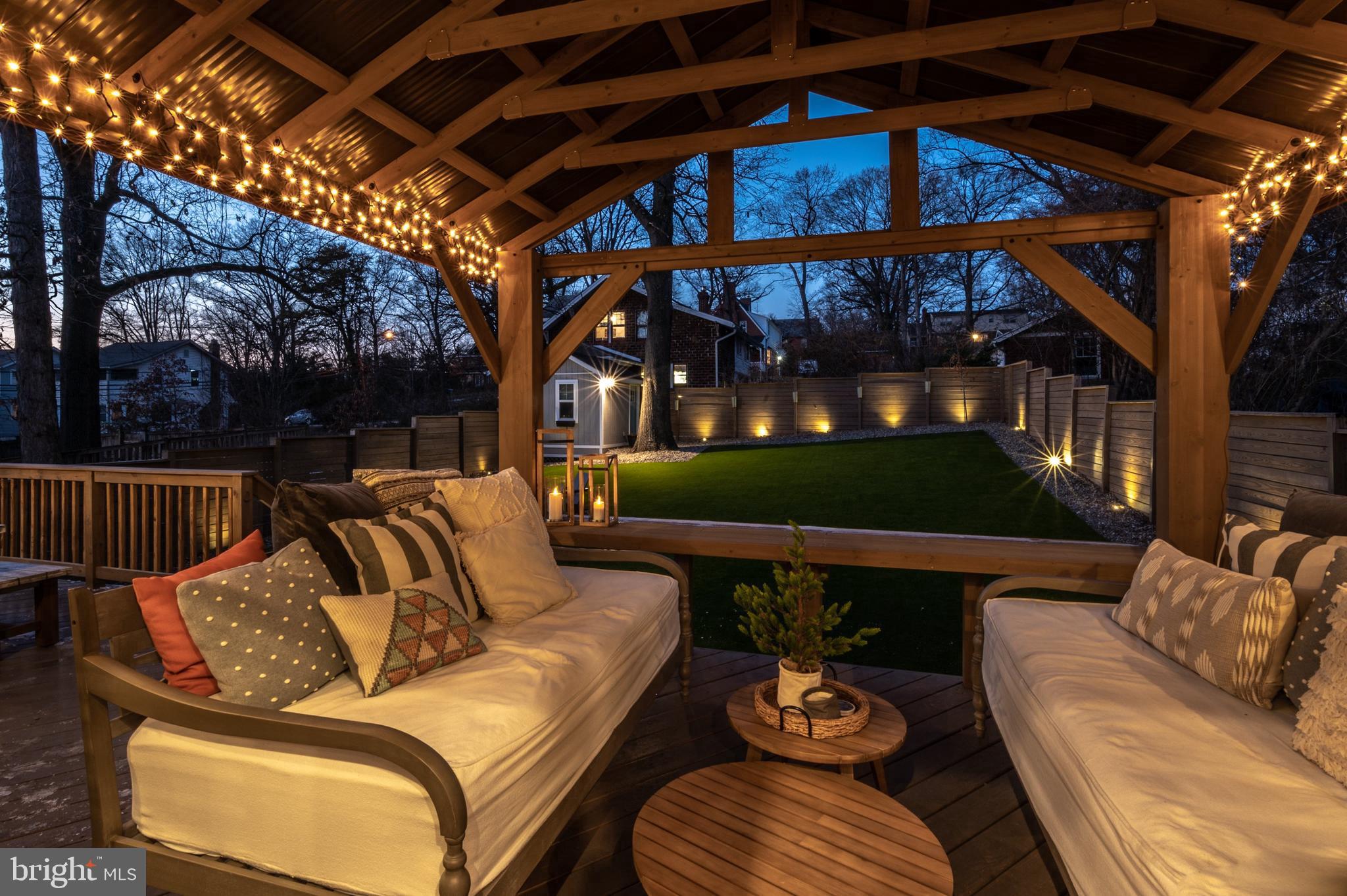 HYATTSVILLE HILLS - Residential