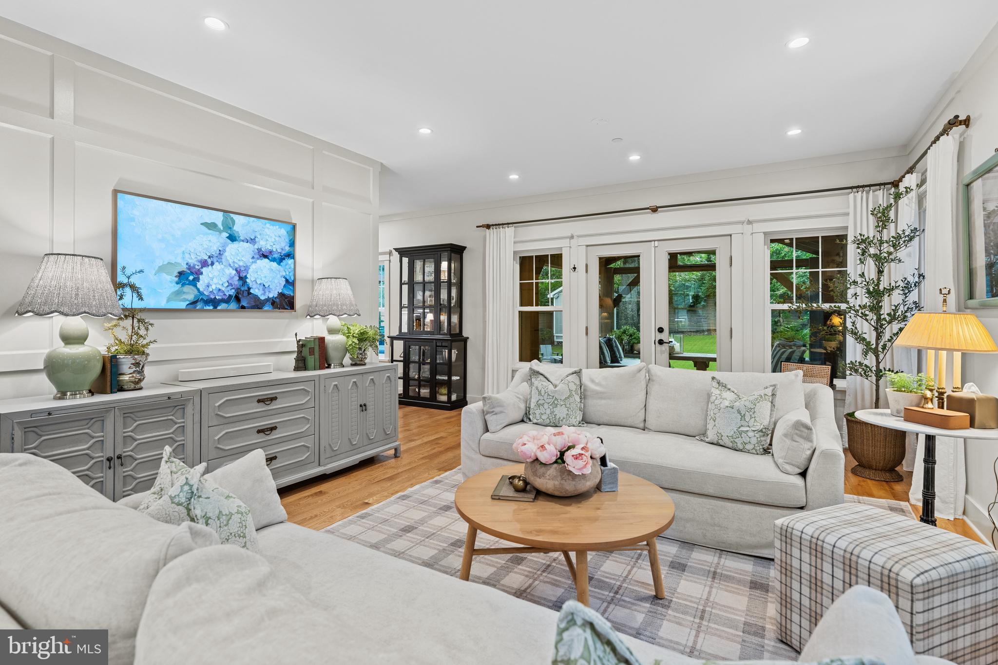 HYATTSVILLE HILLS - Residential