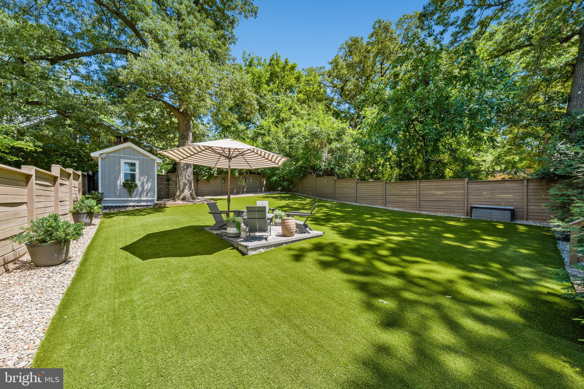 HYATTSVILLE HILLS - Residential