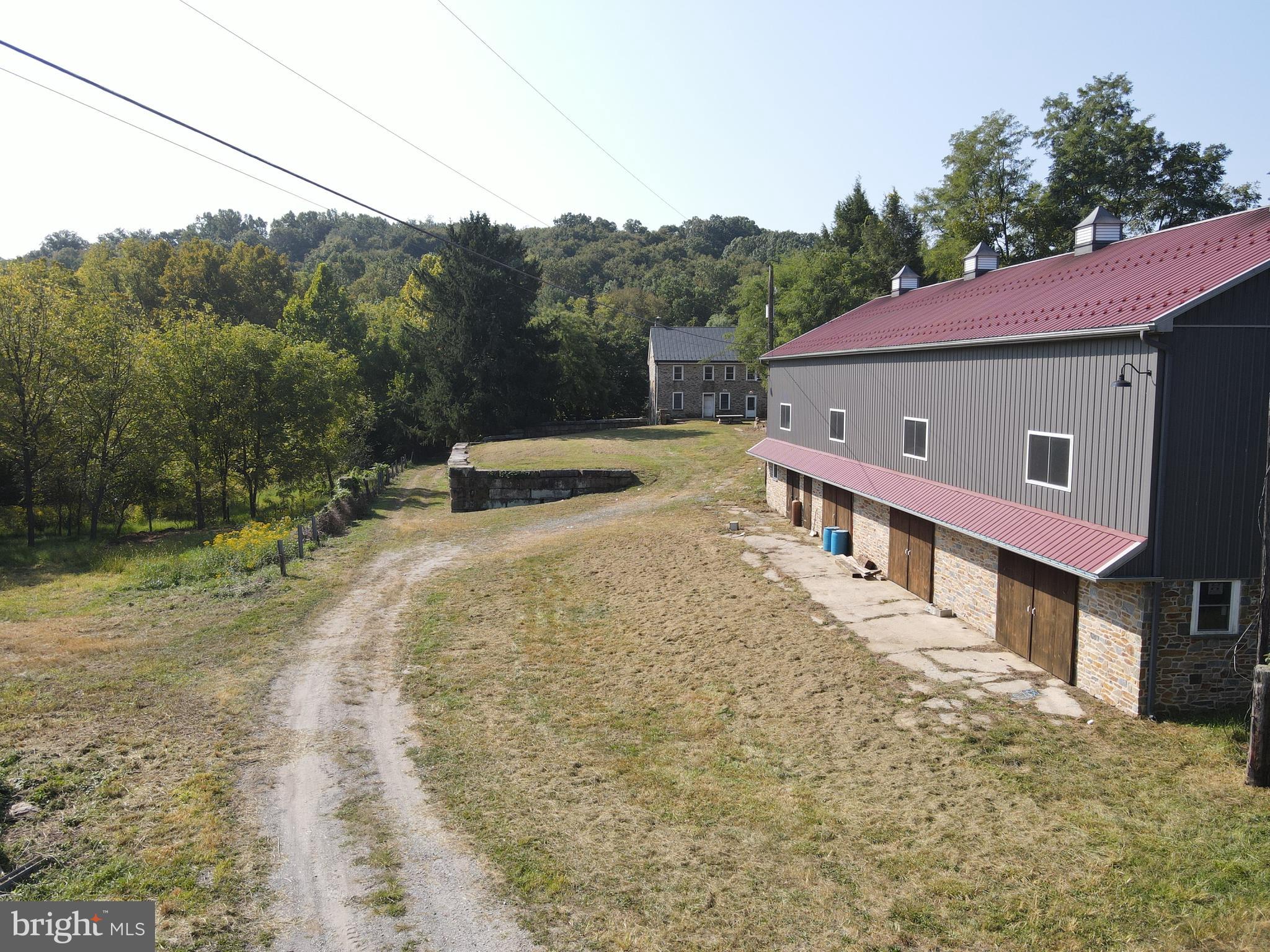 MANOR TWP - Farm