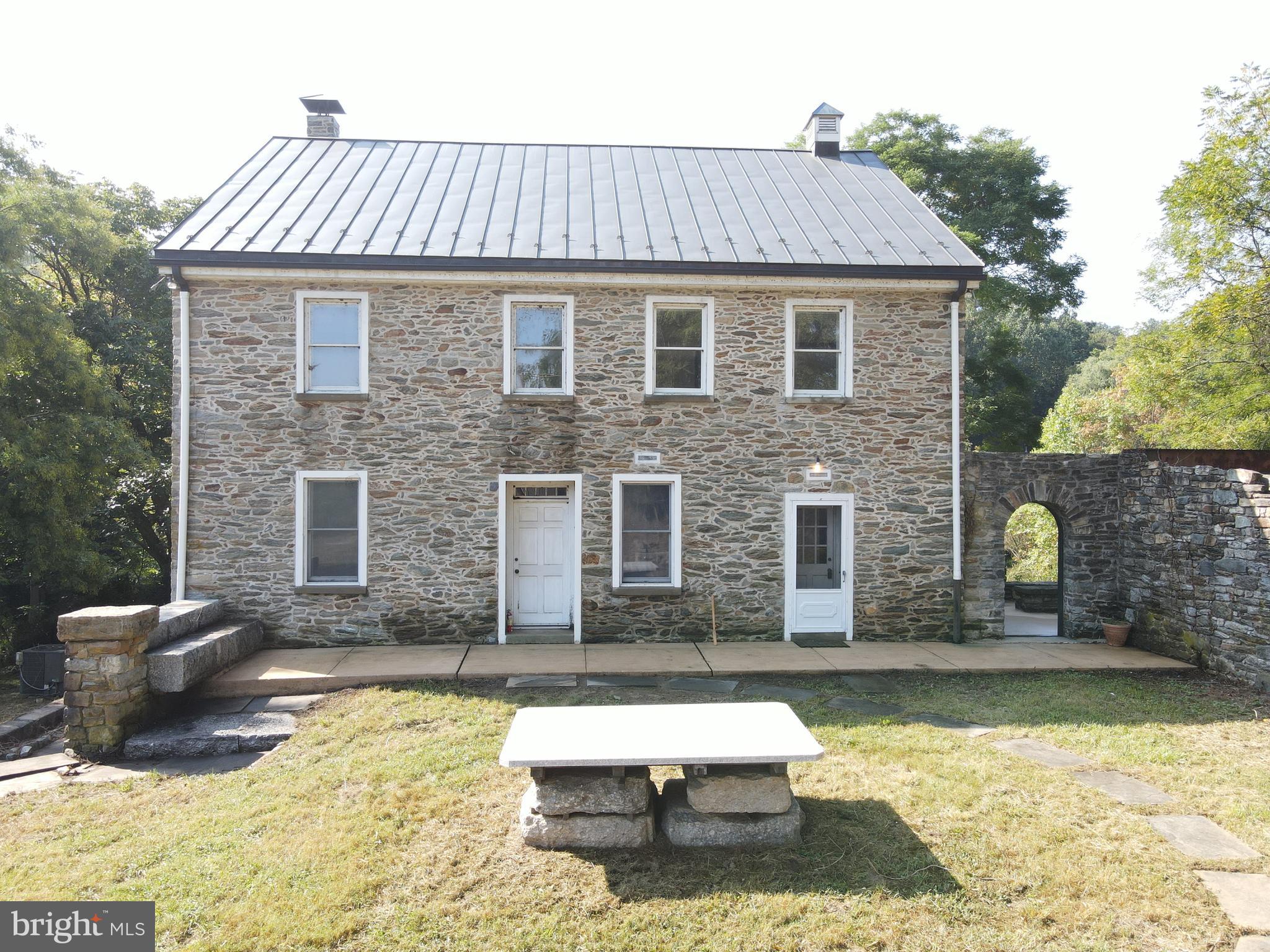 MANOR TWP - Farm