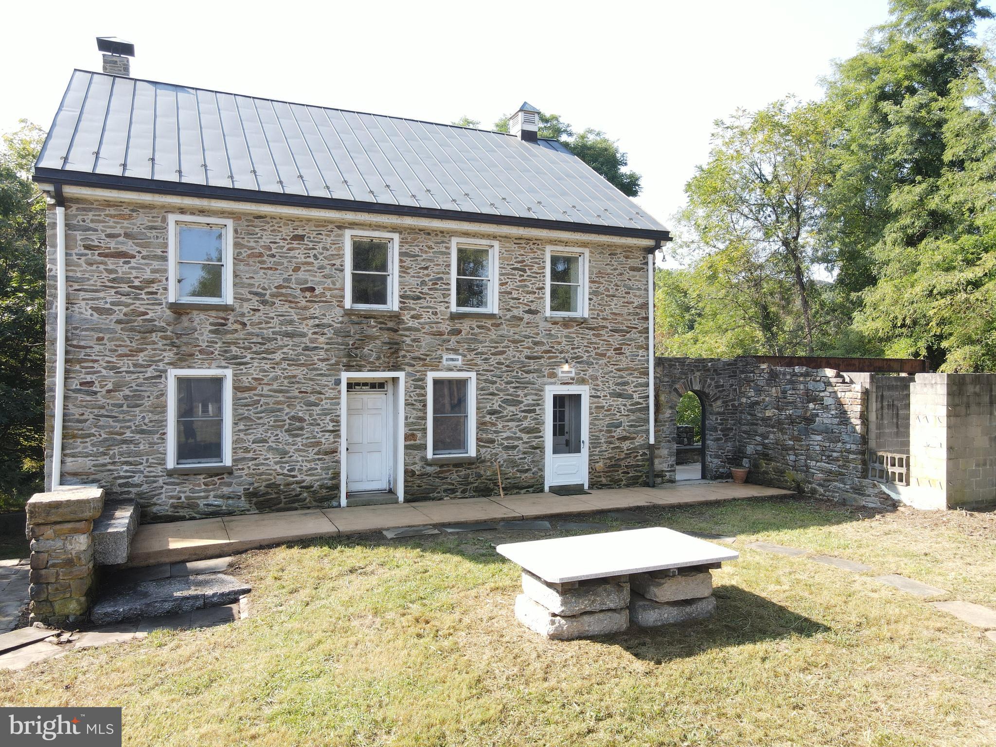 MANOR TWP - Farm