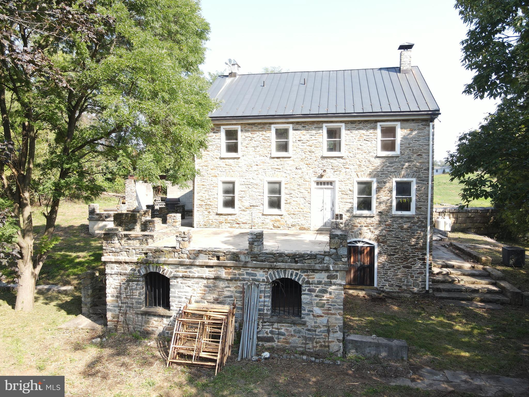 MANOR TWP - Farm