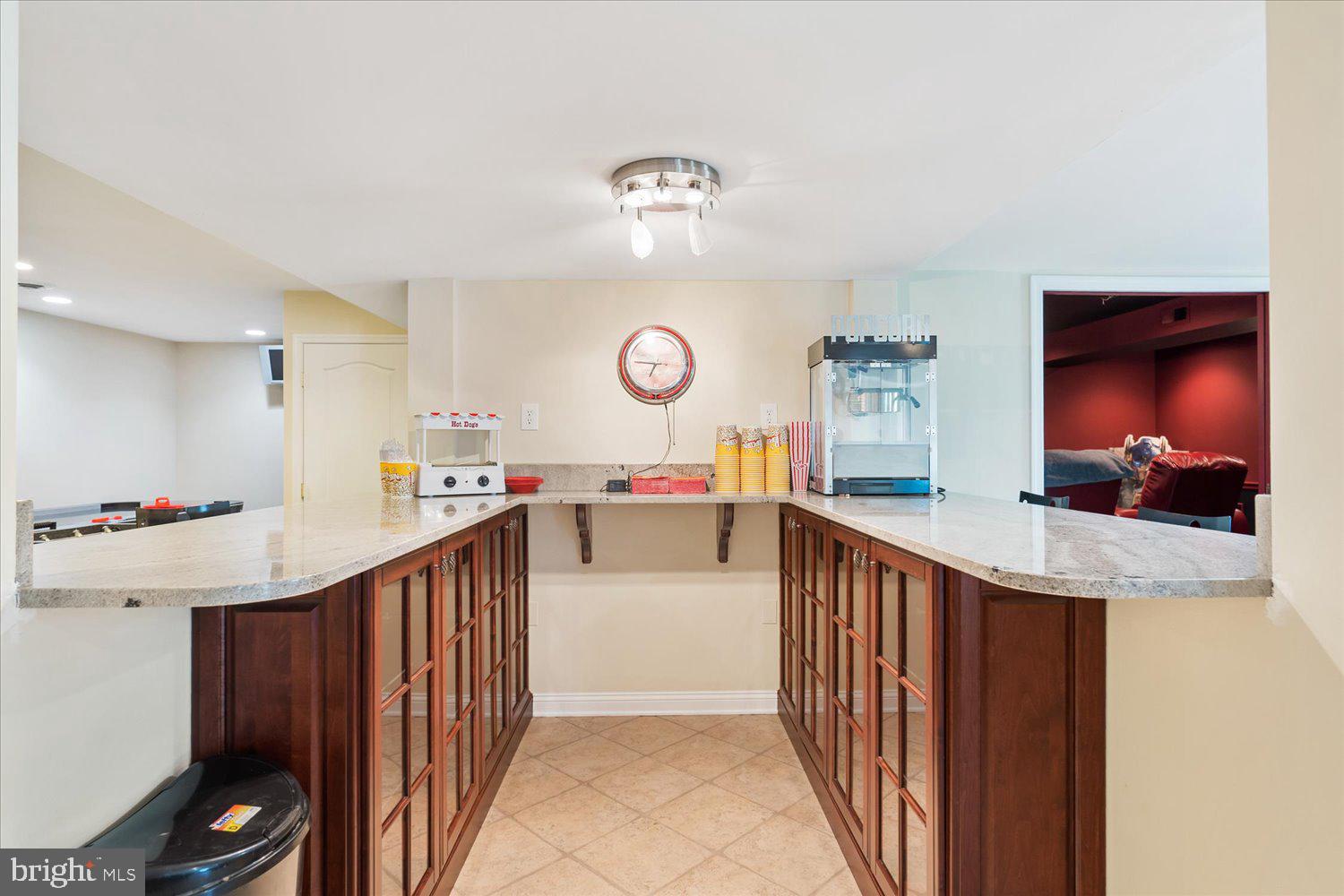 WILLOW VALE FARMS - Residential
