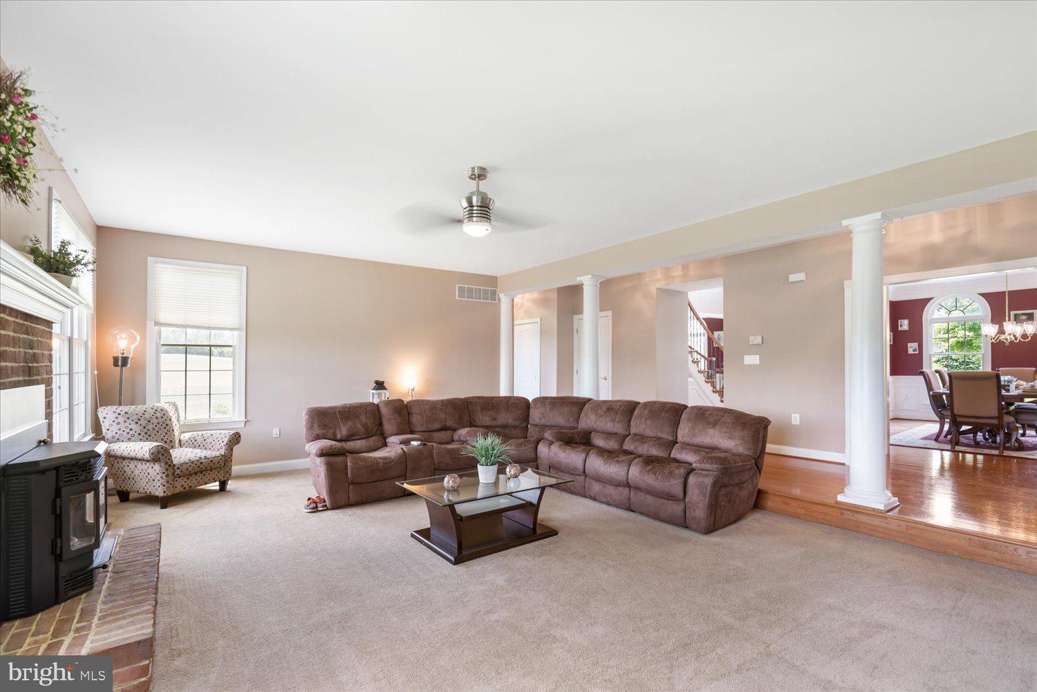 WILLOW VALE FARMS - Residential
