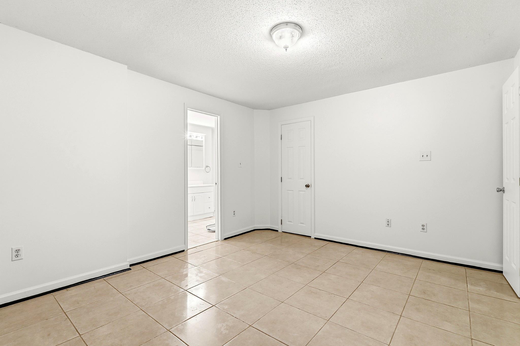 CLINTON DALE ESTATES - Residential