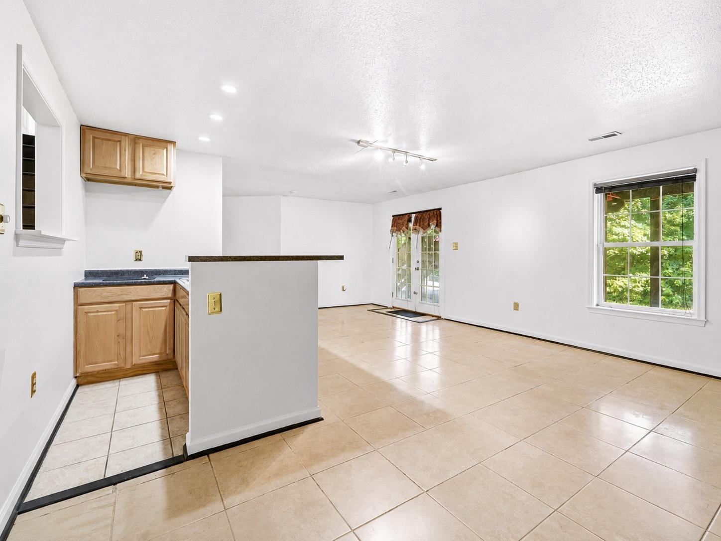 CLINTON DALE ESTATES - Residential
